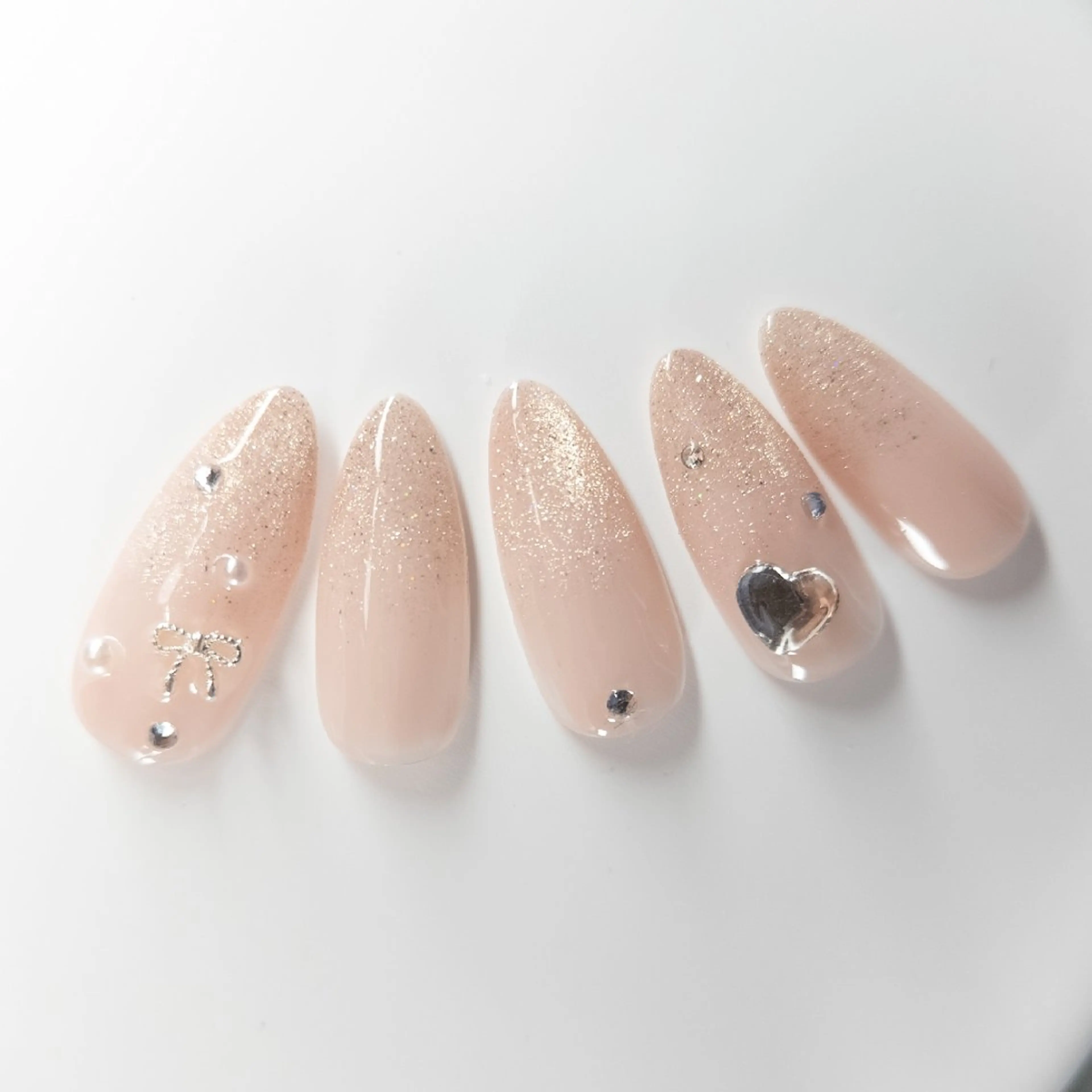 ネイル ハンドネイル 4/1🈳️🌷 永山瑞穂のネイルデザイン