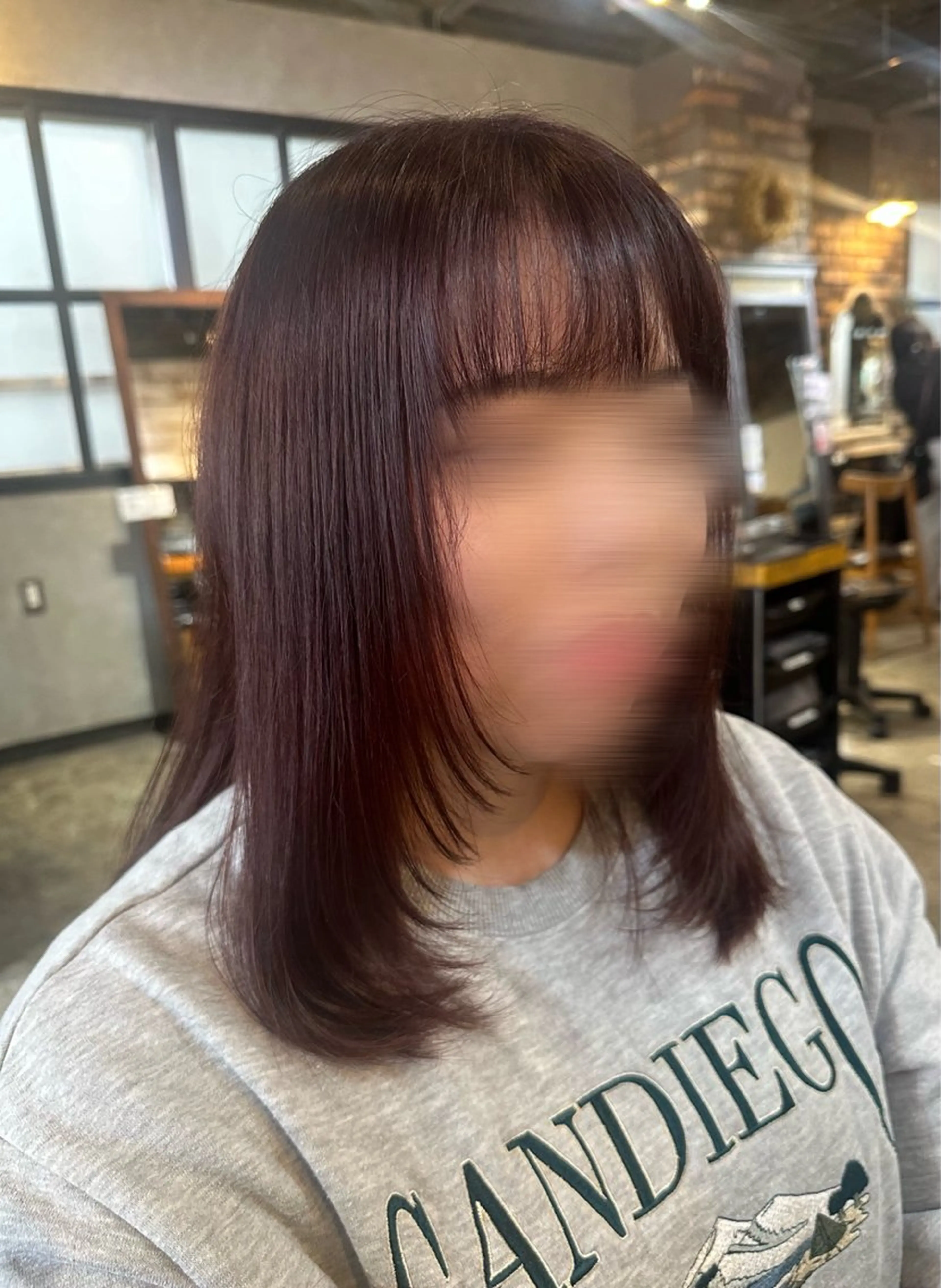 セミロング 赤熊 咲良 🦔ྀིのヘアスタイル