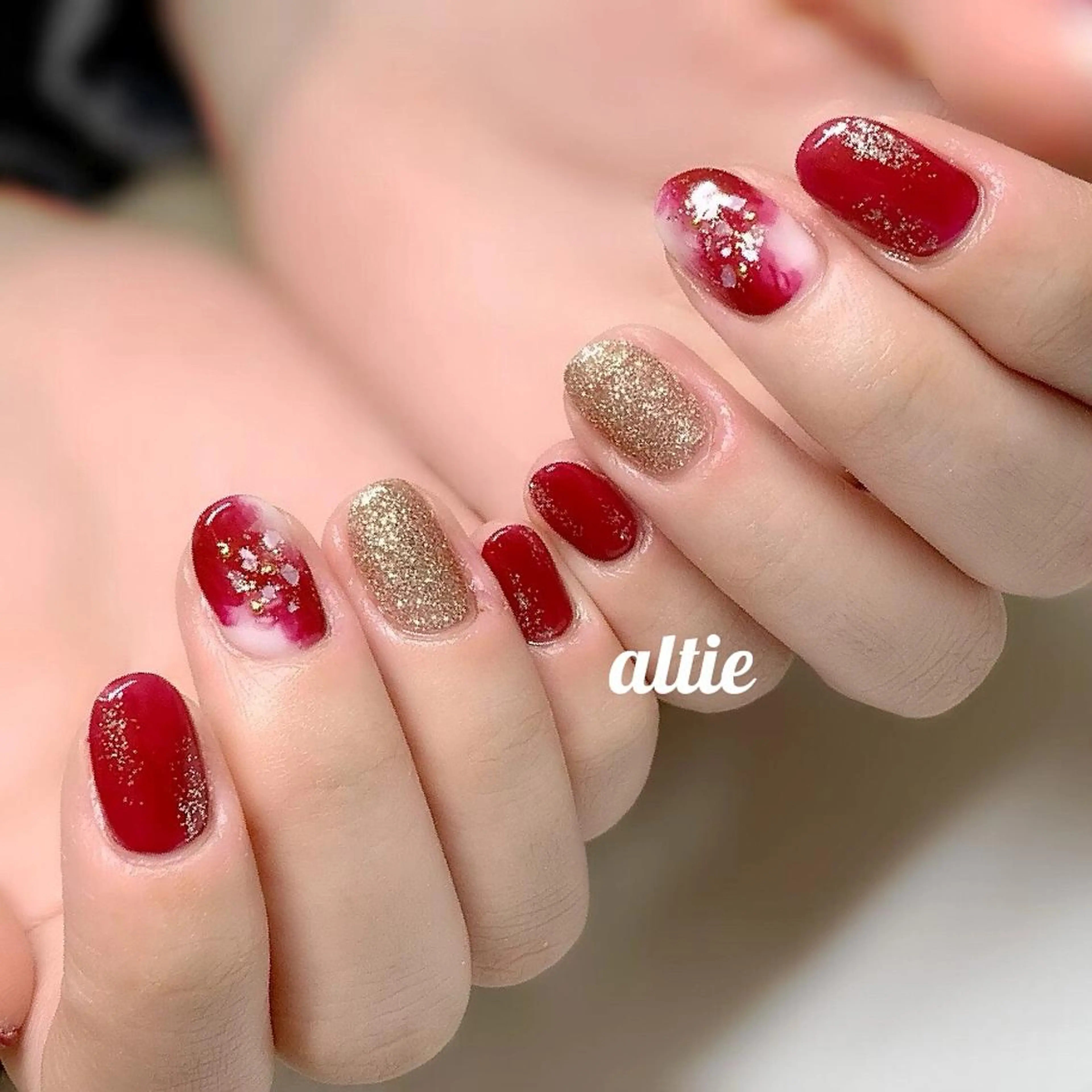 ミディアム ネイル altie 高知のネイルデザイン