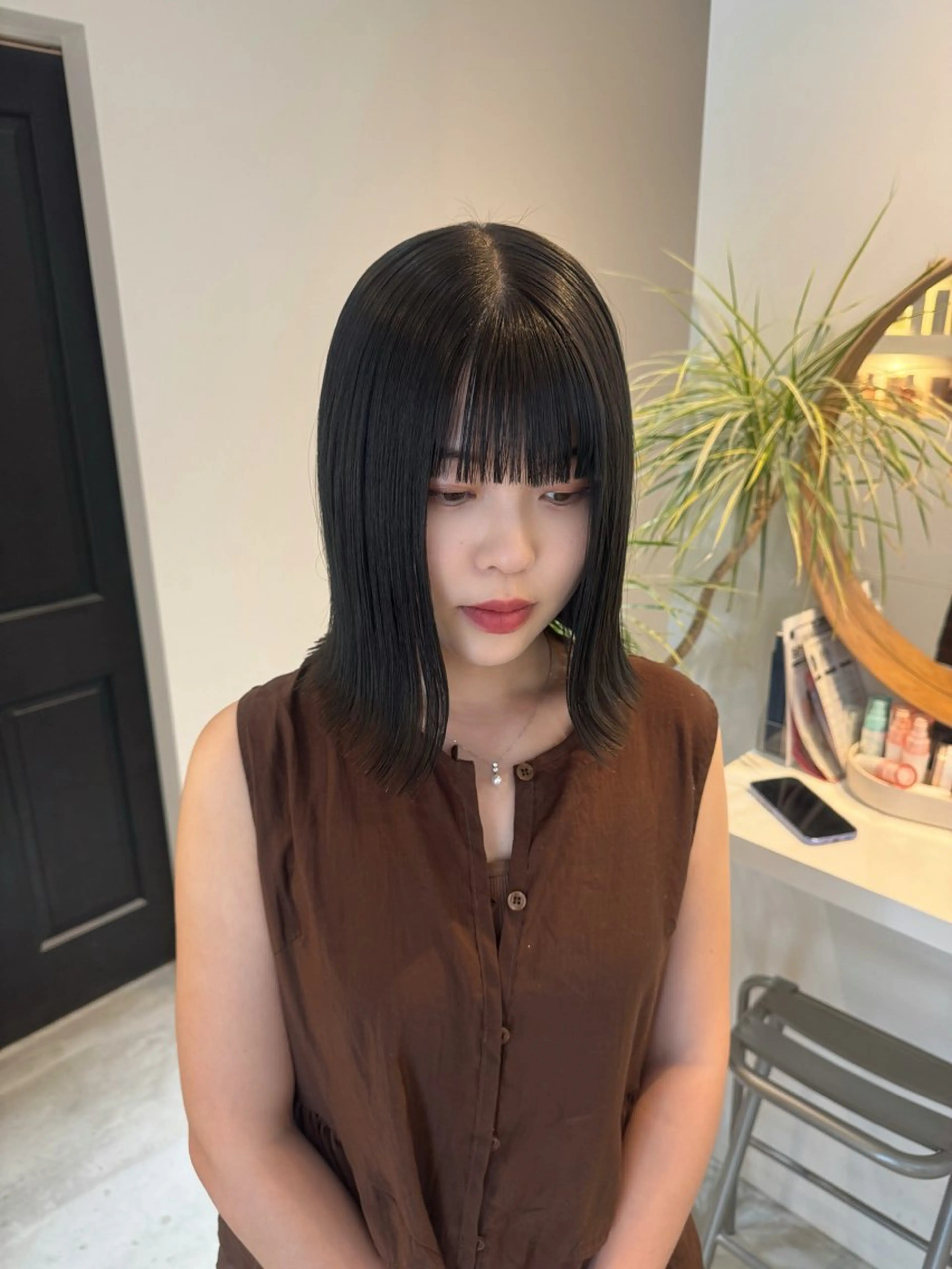 ミディアム カット ヘアカラー トリートメント ALLYS 渋谷店所属・最高級の艶のある カラーmei🎨のヘアスタイル