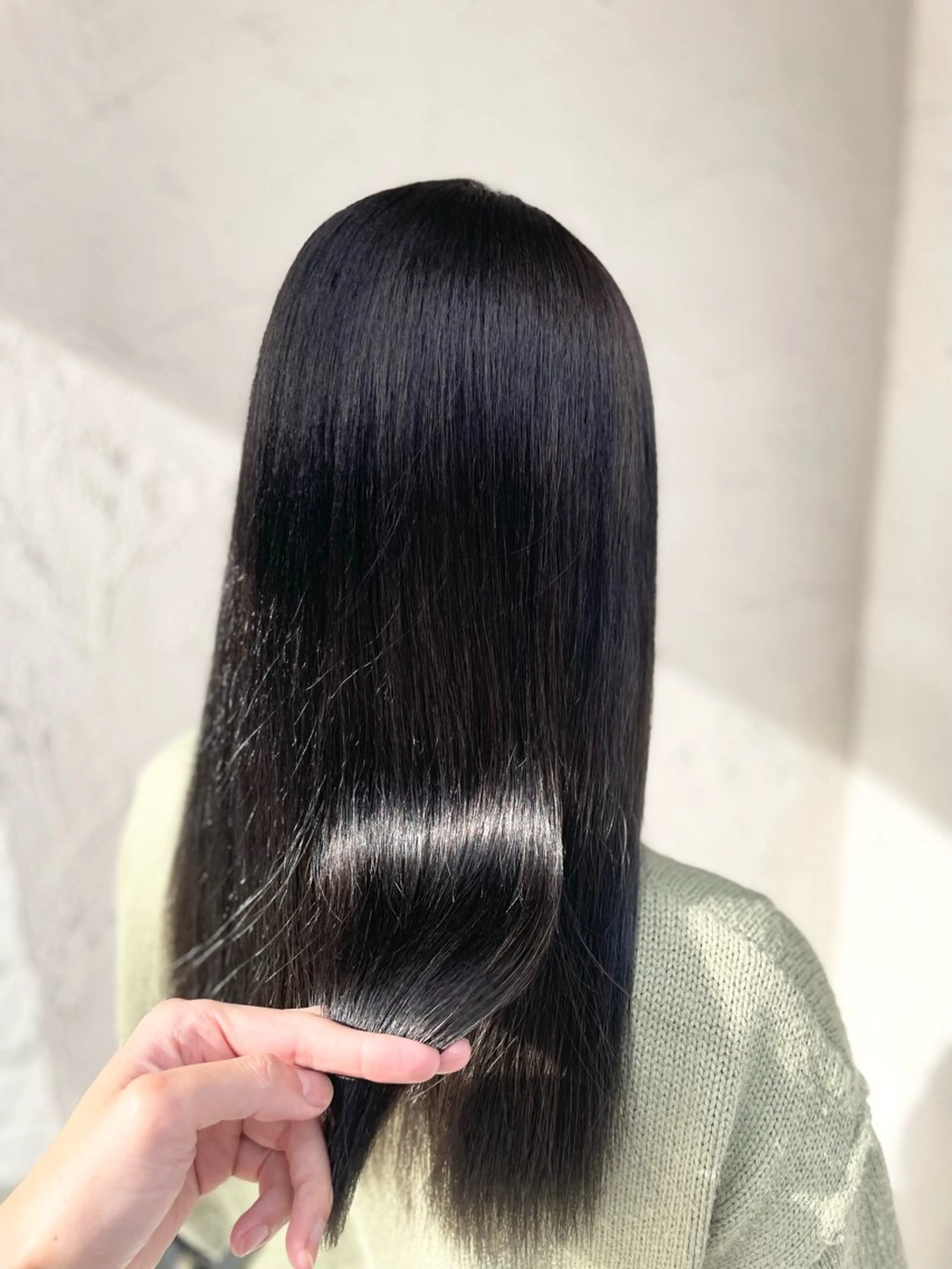 【5月-限定🍃】シルクのような手触りの縮毛矯正✨エイジング毛・ダメージ毛の方大歓迎✨※毛先カットのみの写真