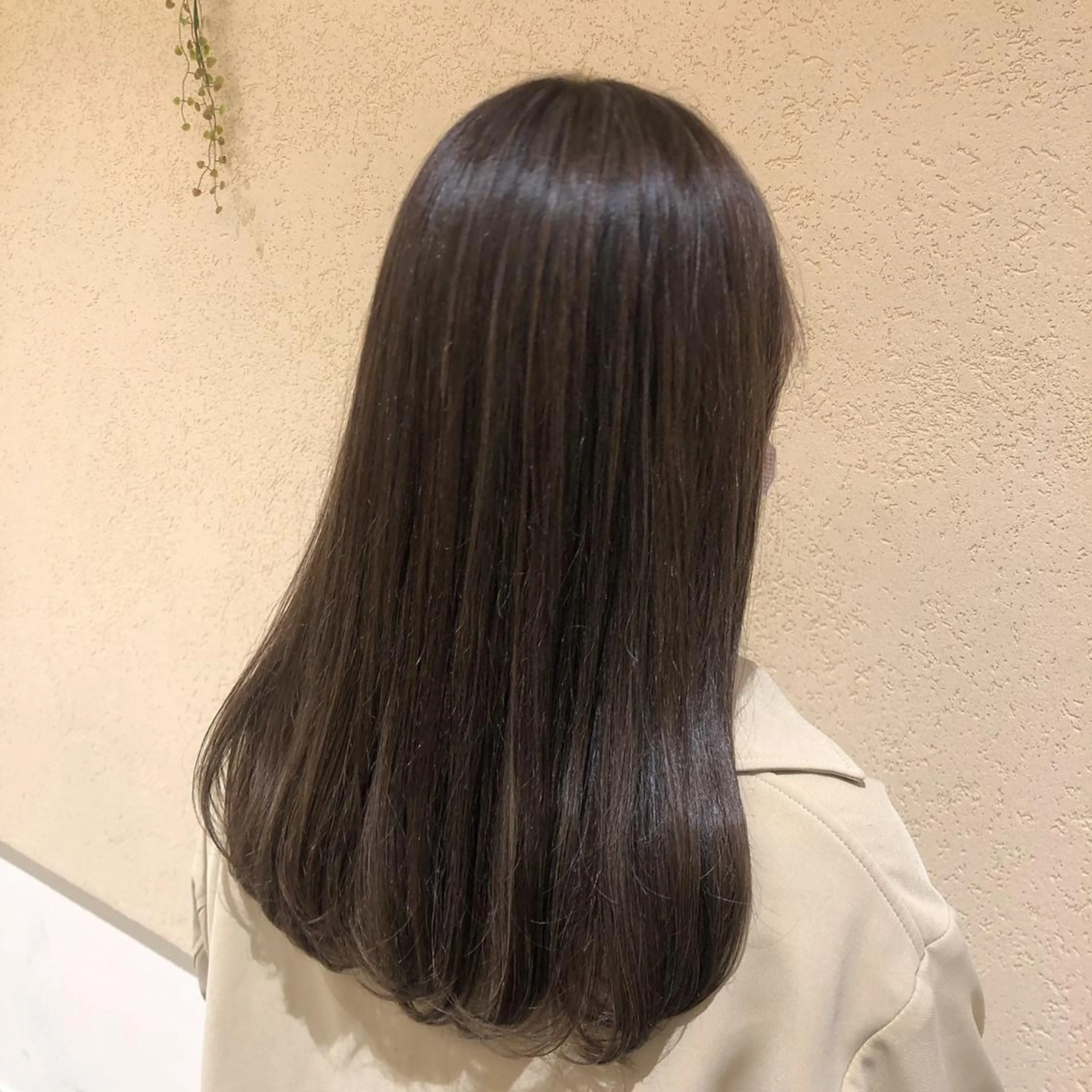 セミロング カラー シャドールーツ美容師 篠原康太のヘアスタイル