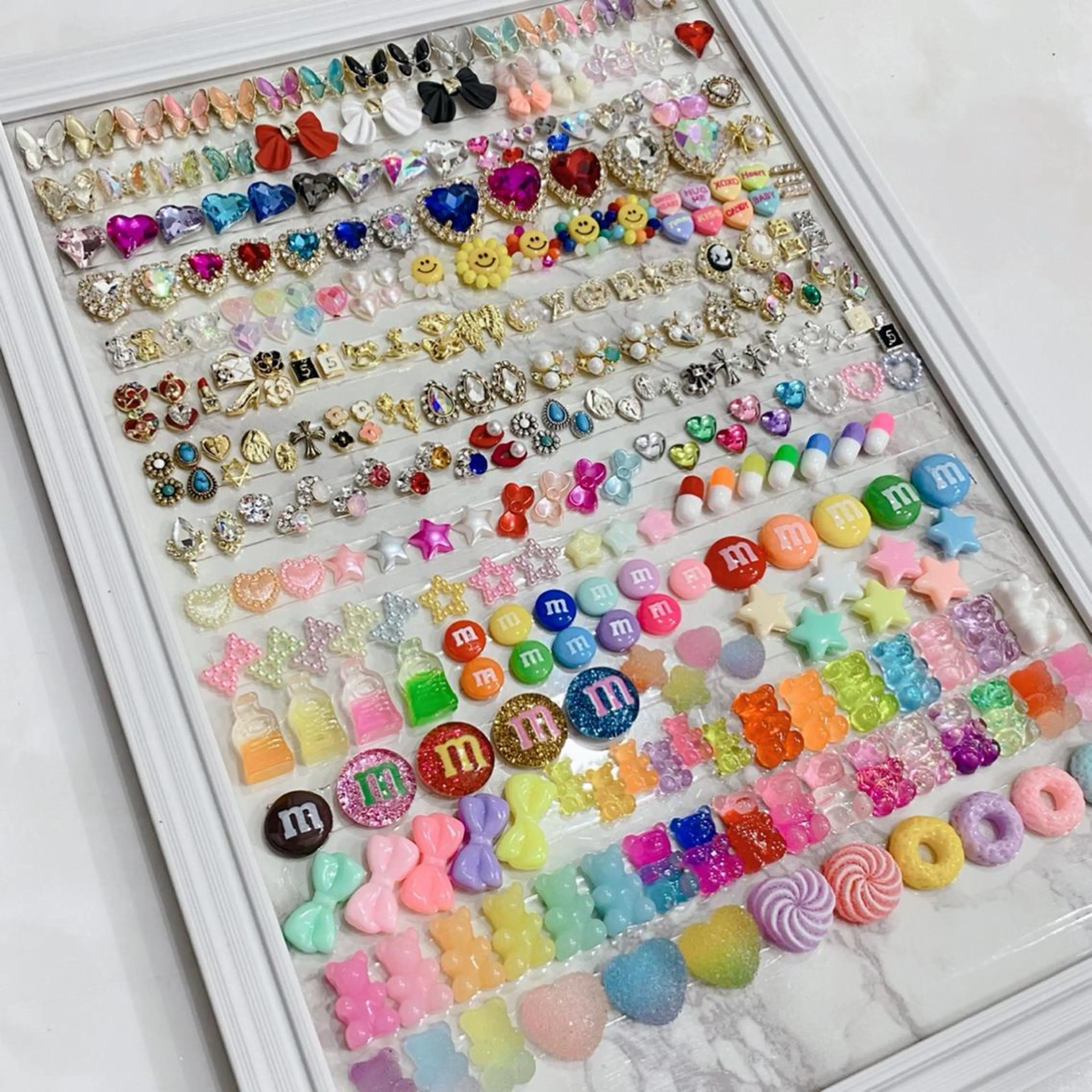 ネイル Nail Salon & MORE.のネイルデザイン