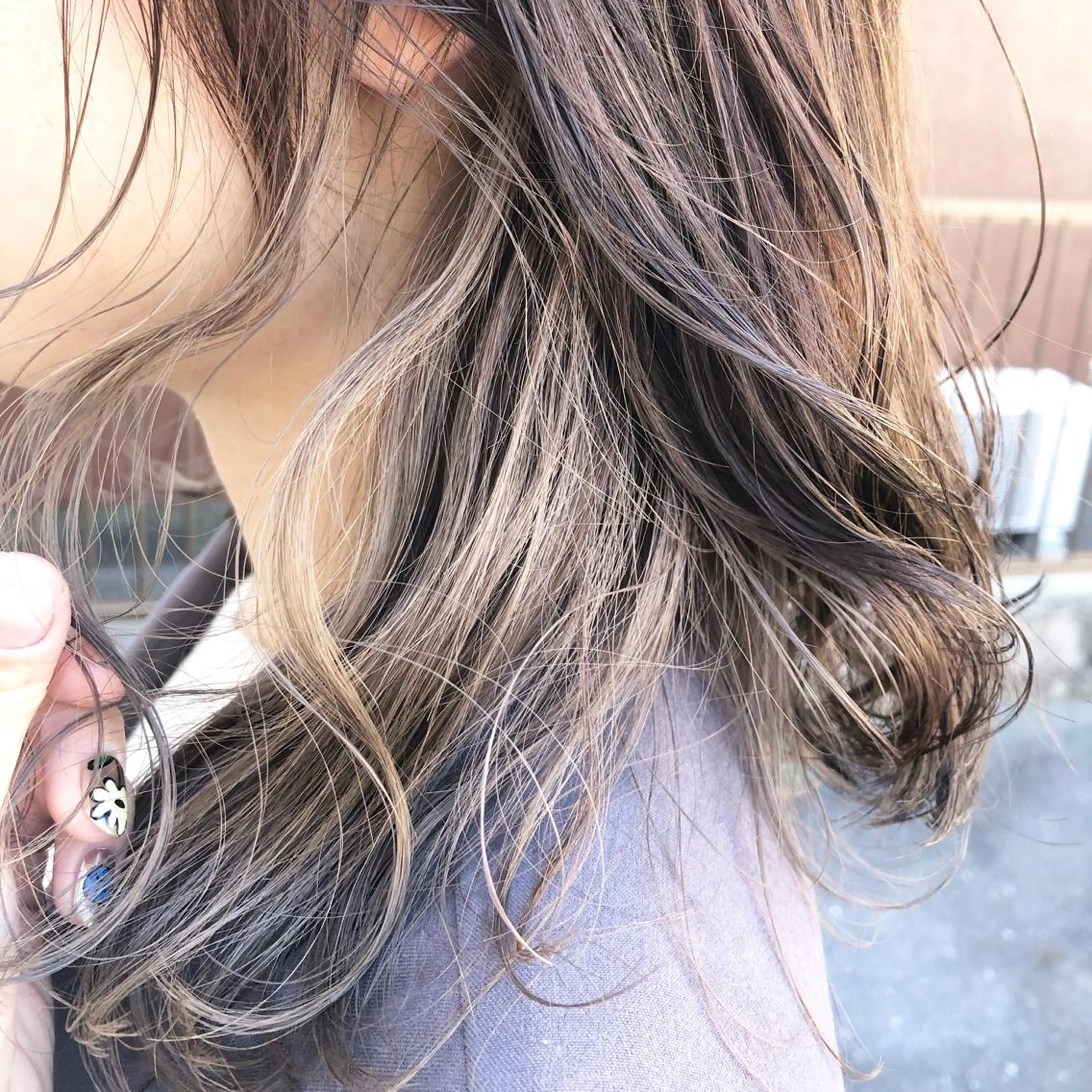 セミロング カラー ベージュカラー インナーカラー ミルクティーベージュ yoon所属・Kaede .のヘアスタイル