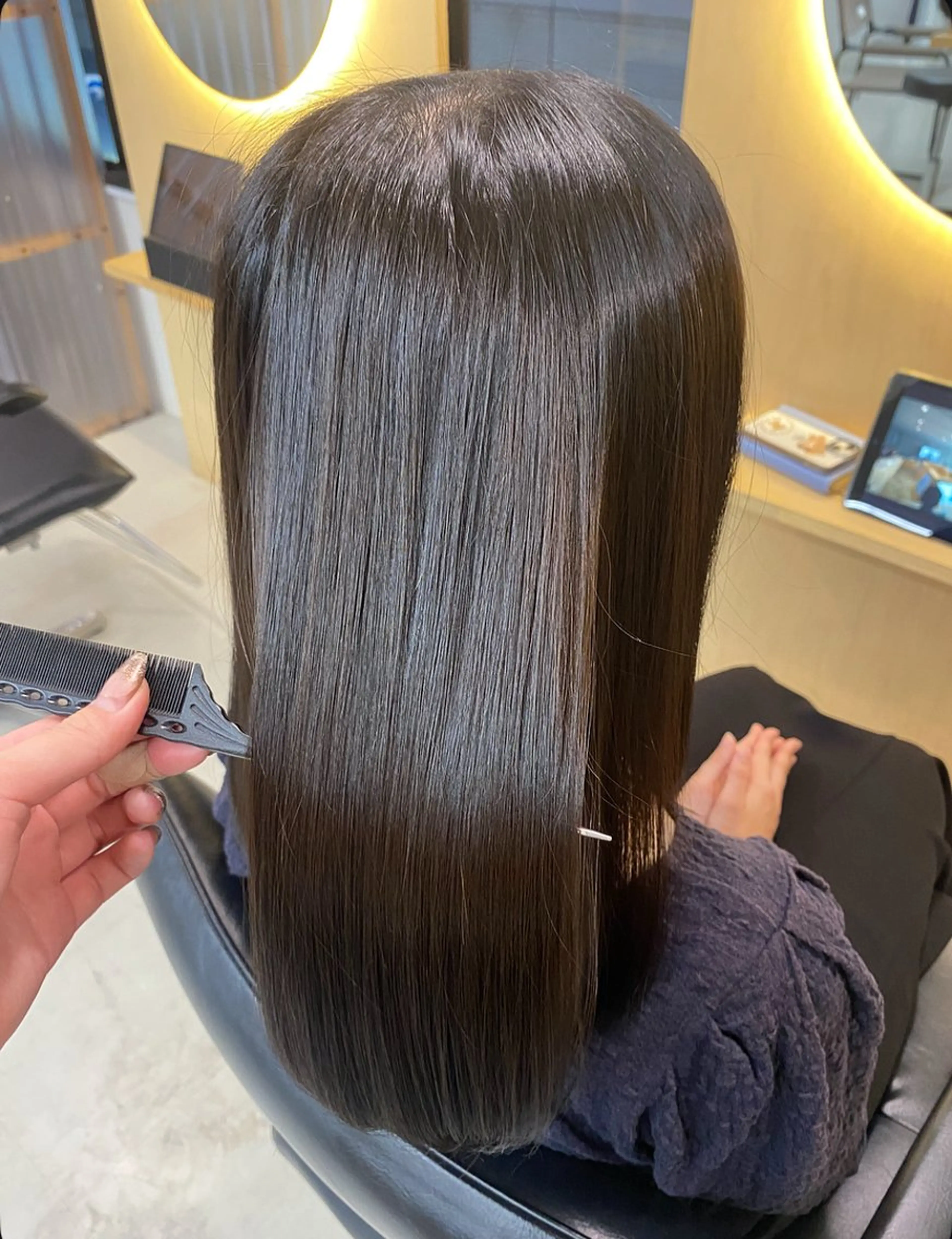 カラー elk ANZU🎀のヘアスタイル