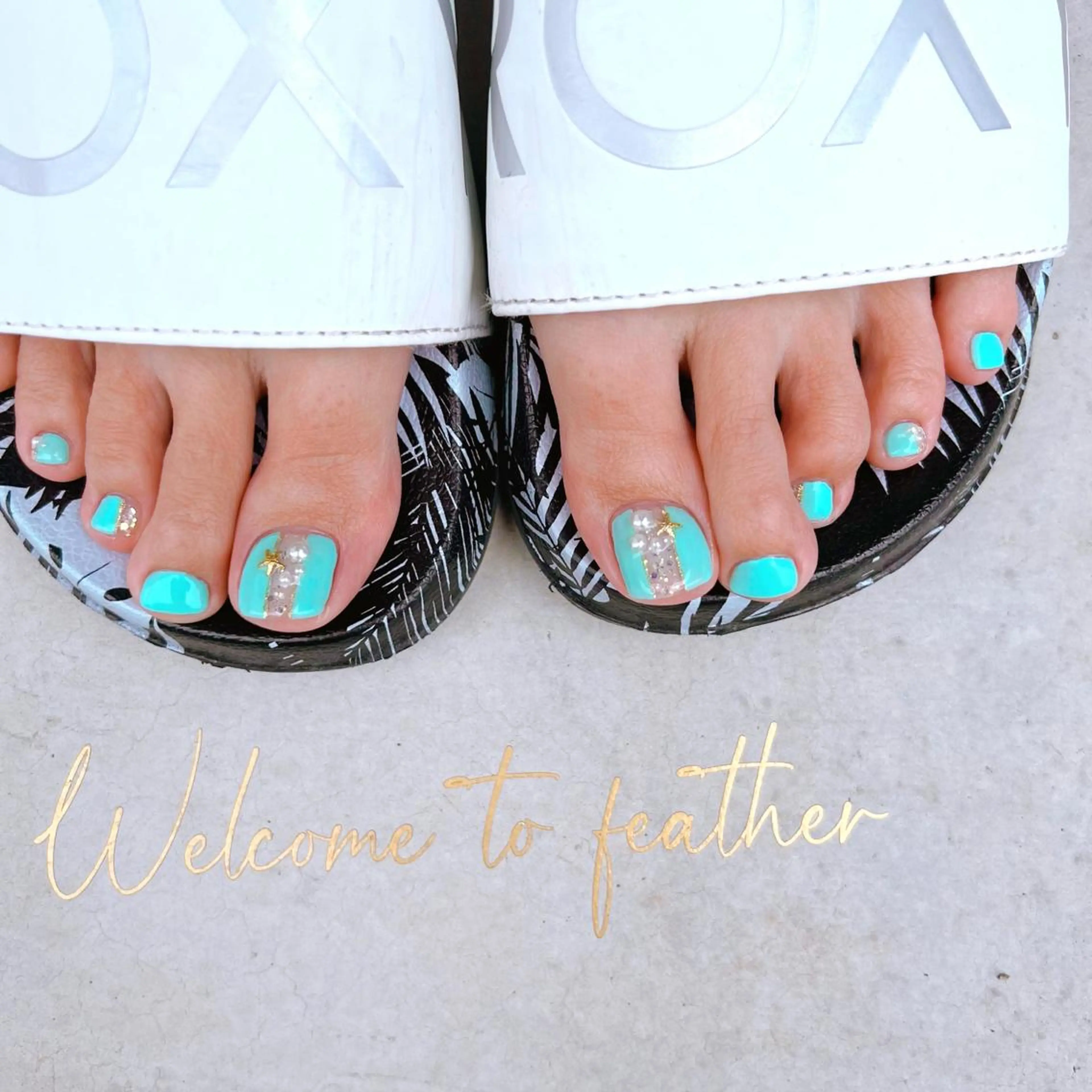 ネイル Feather MAIのマツエク・マツパデザイン