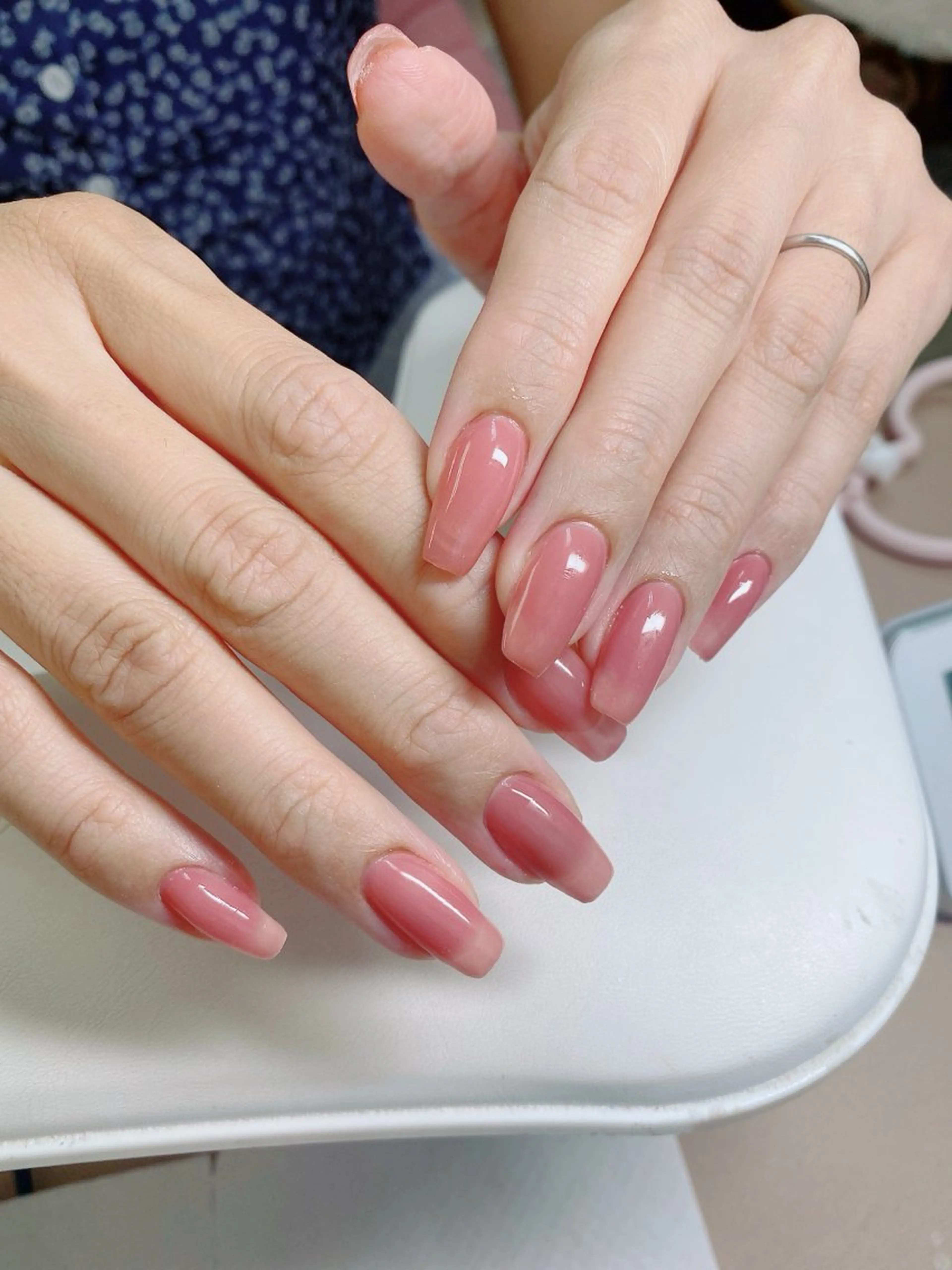 ネイル えい このネイルデザイン