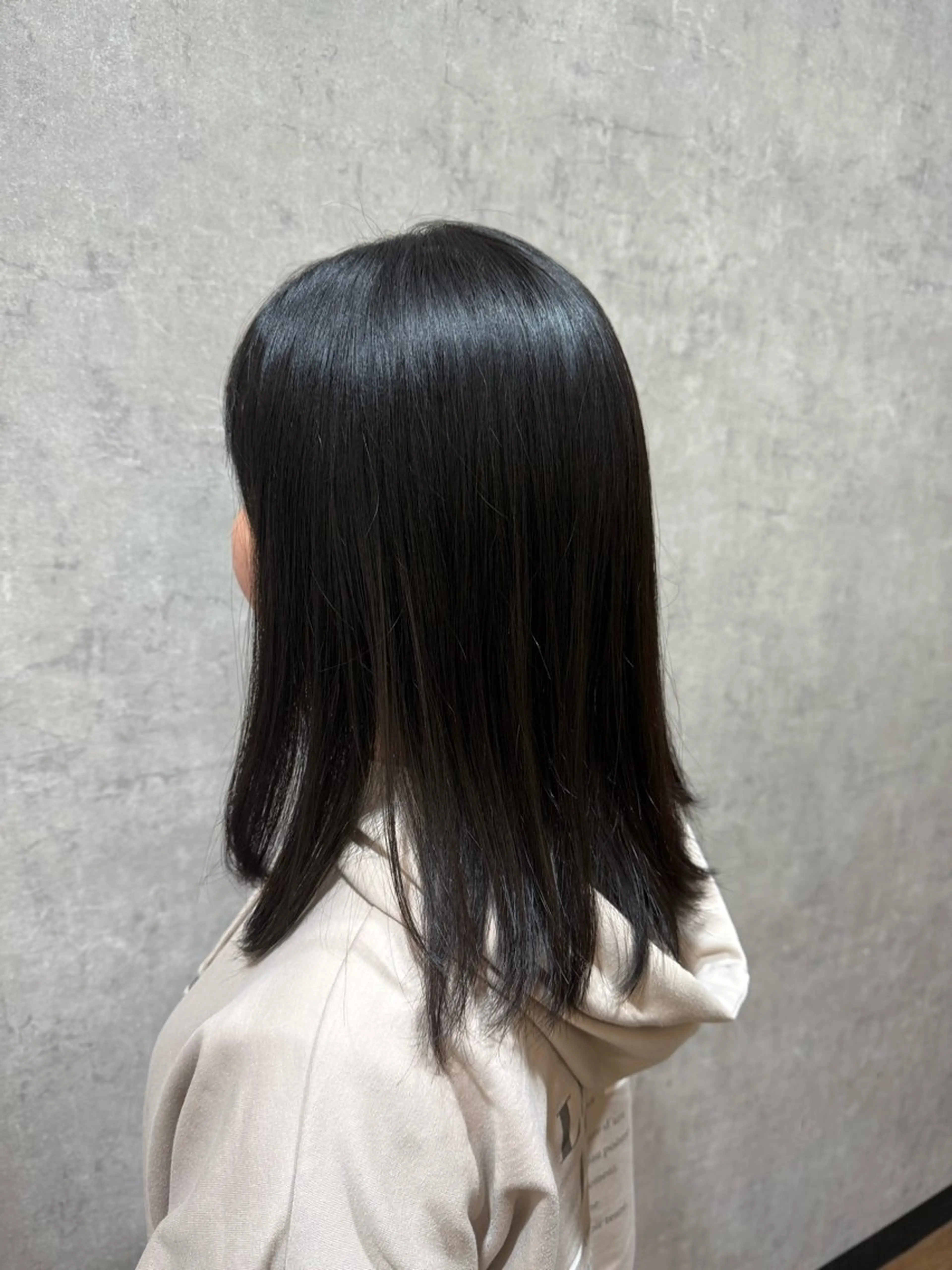 ミディアム 松本 希愛のヘアスタイル