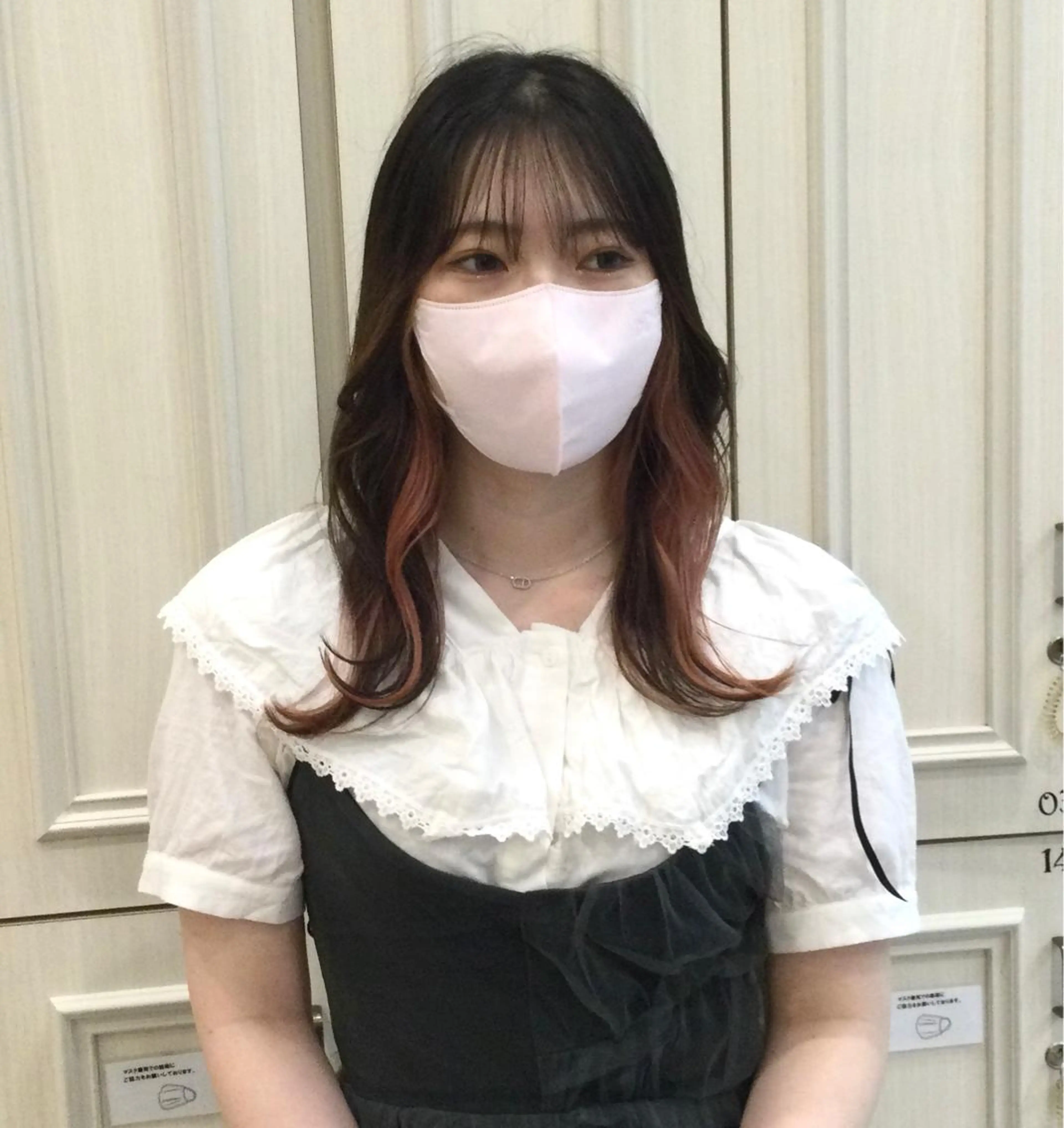 ミディアム 大阪ウルフカット 🐺デザインカラーのヘアスタイル