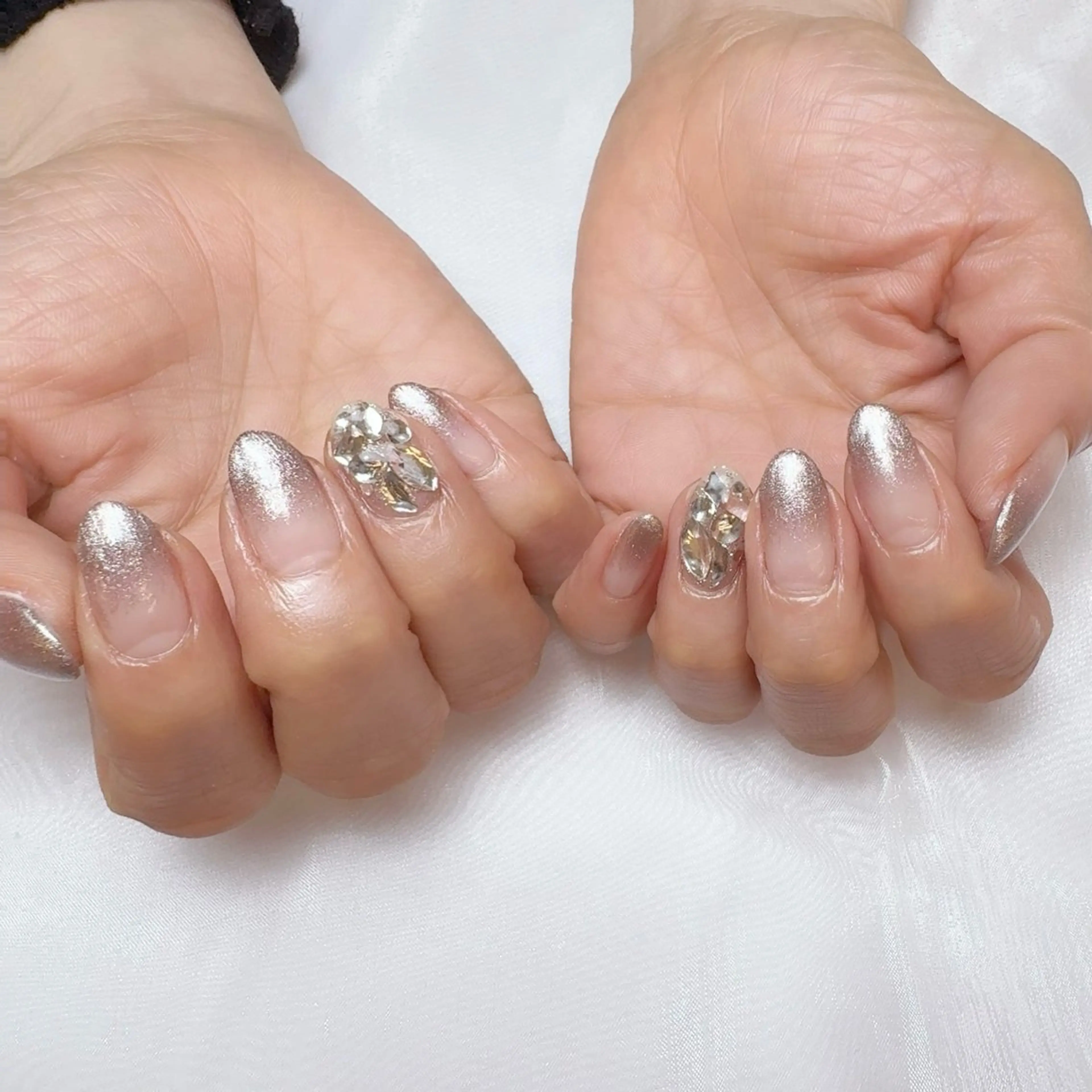 ネイル ストーンネイル NailOnason ナナのネイルデザイン