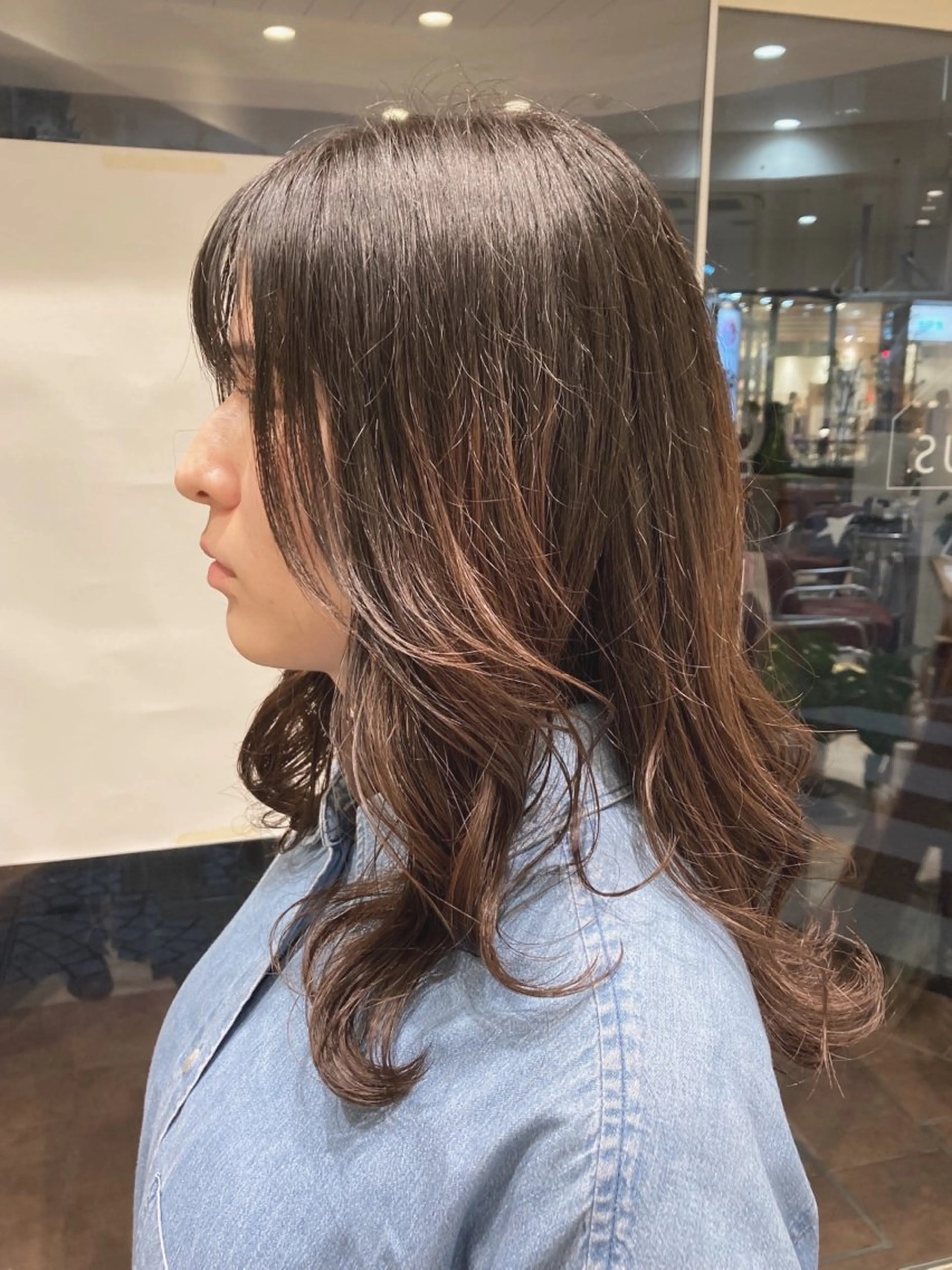 ロング ハウス山下あやか 成人式カットカラーのヘアスタイル