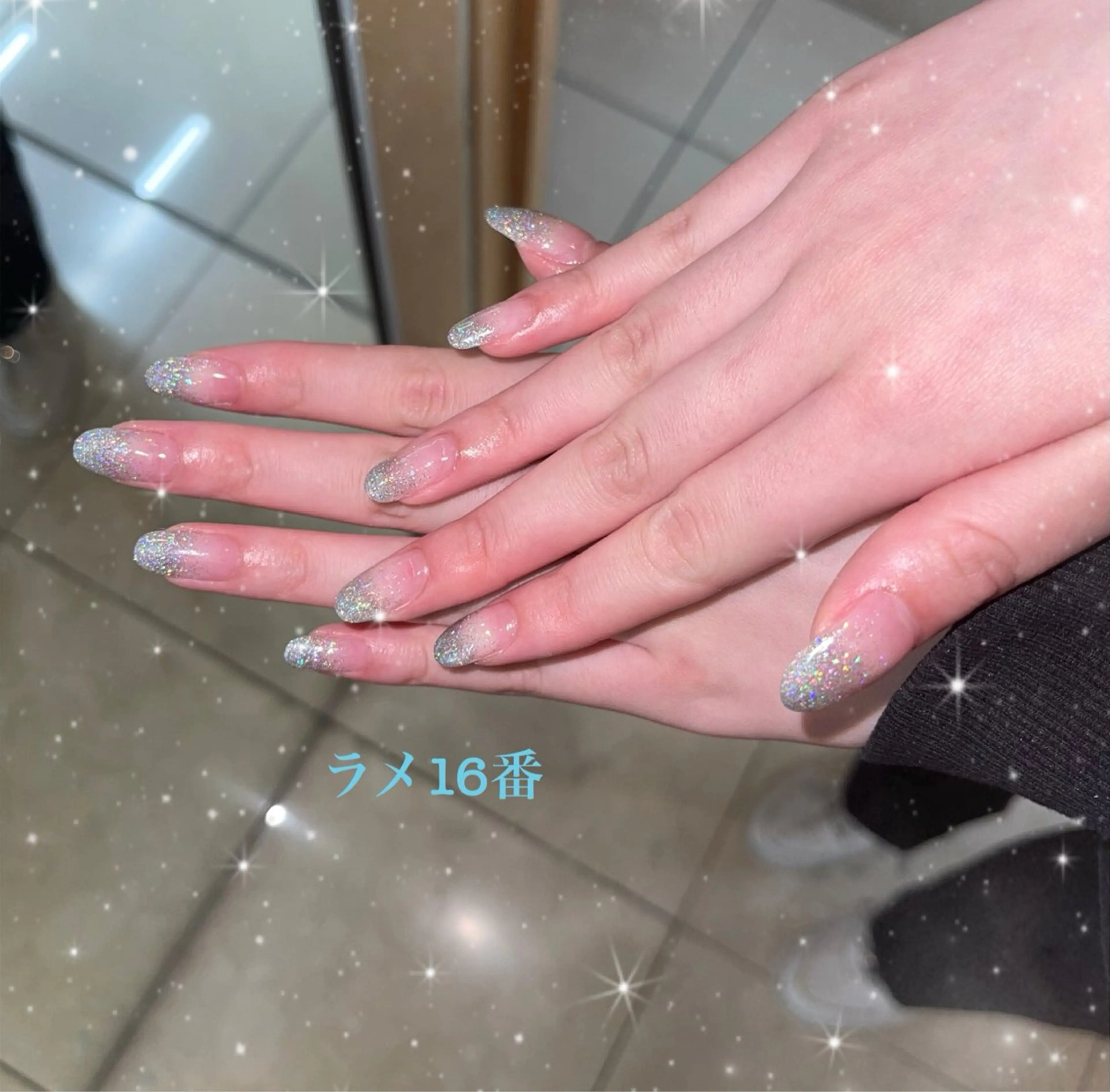 ネイル ラメ(グリッター) MAXKELLY Asahiのネイルデザイン