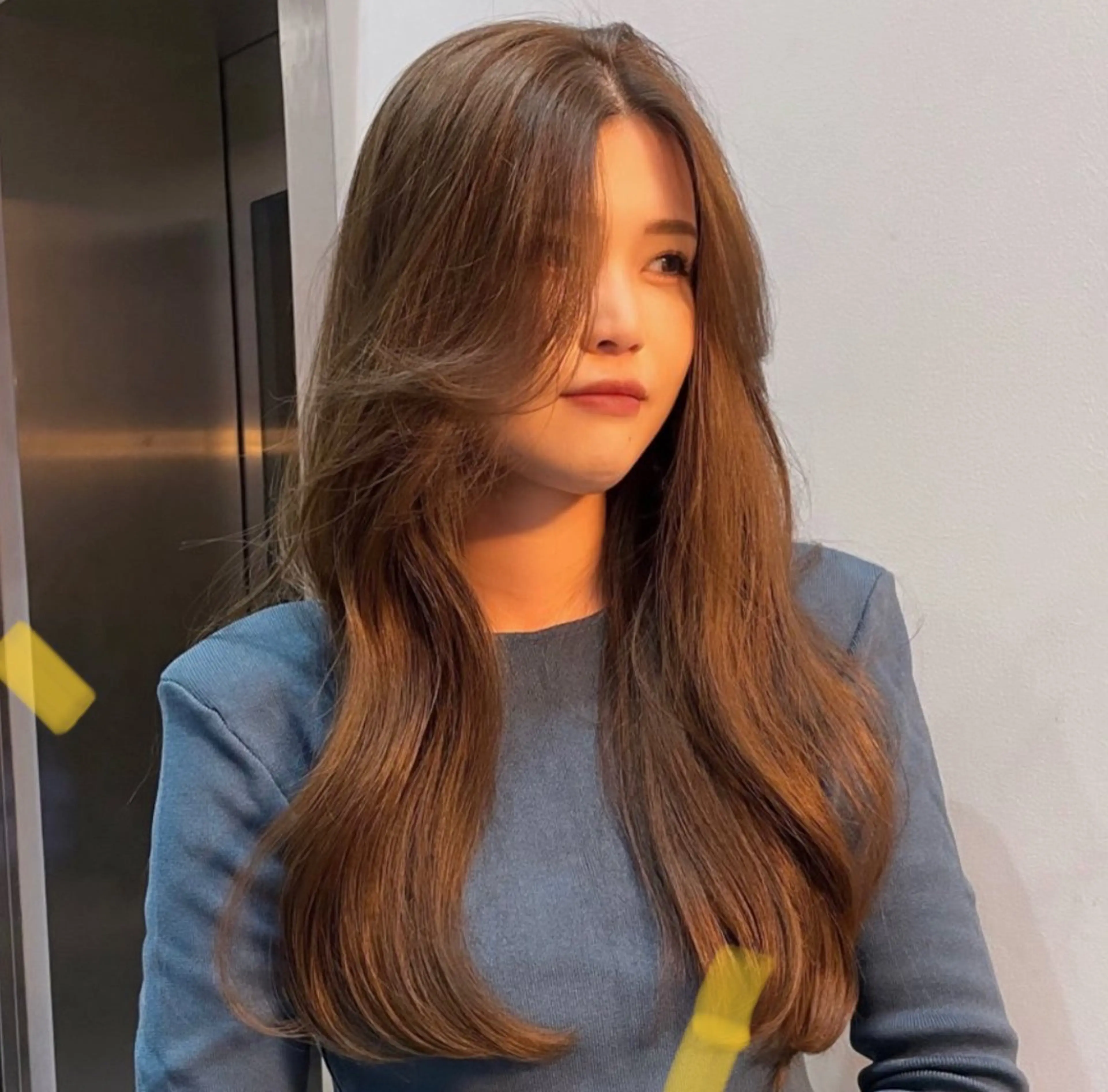 ミディアム カラー ブリーチ 似合わせカット レイヤー/ブリーチ ♥️【木坂 桃歌】のヘアスタイル