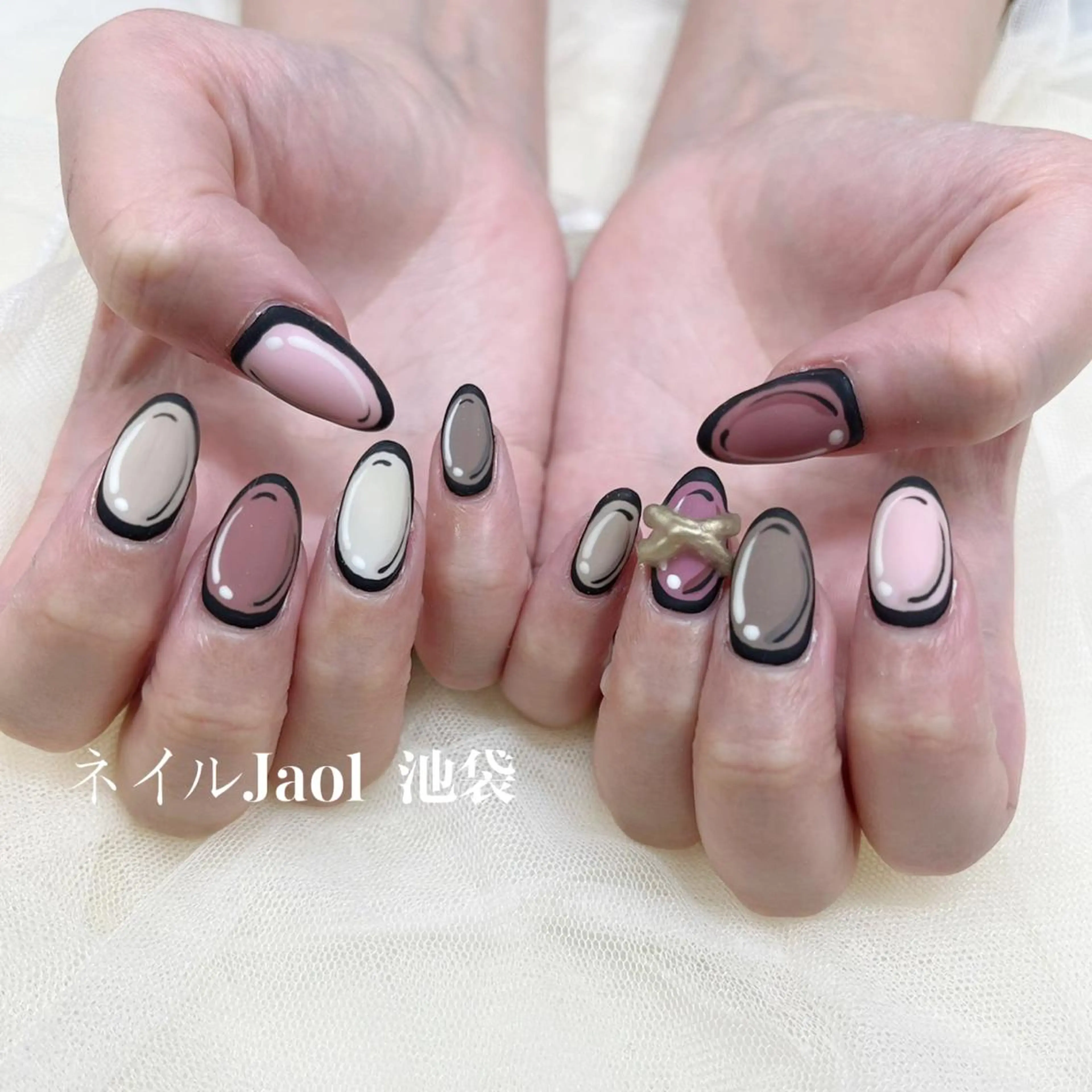 ミディアム ハンドネイル nail jaol池袋店所属・ネイルJaol 池袋のネイルデザイン