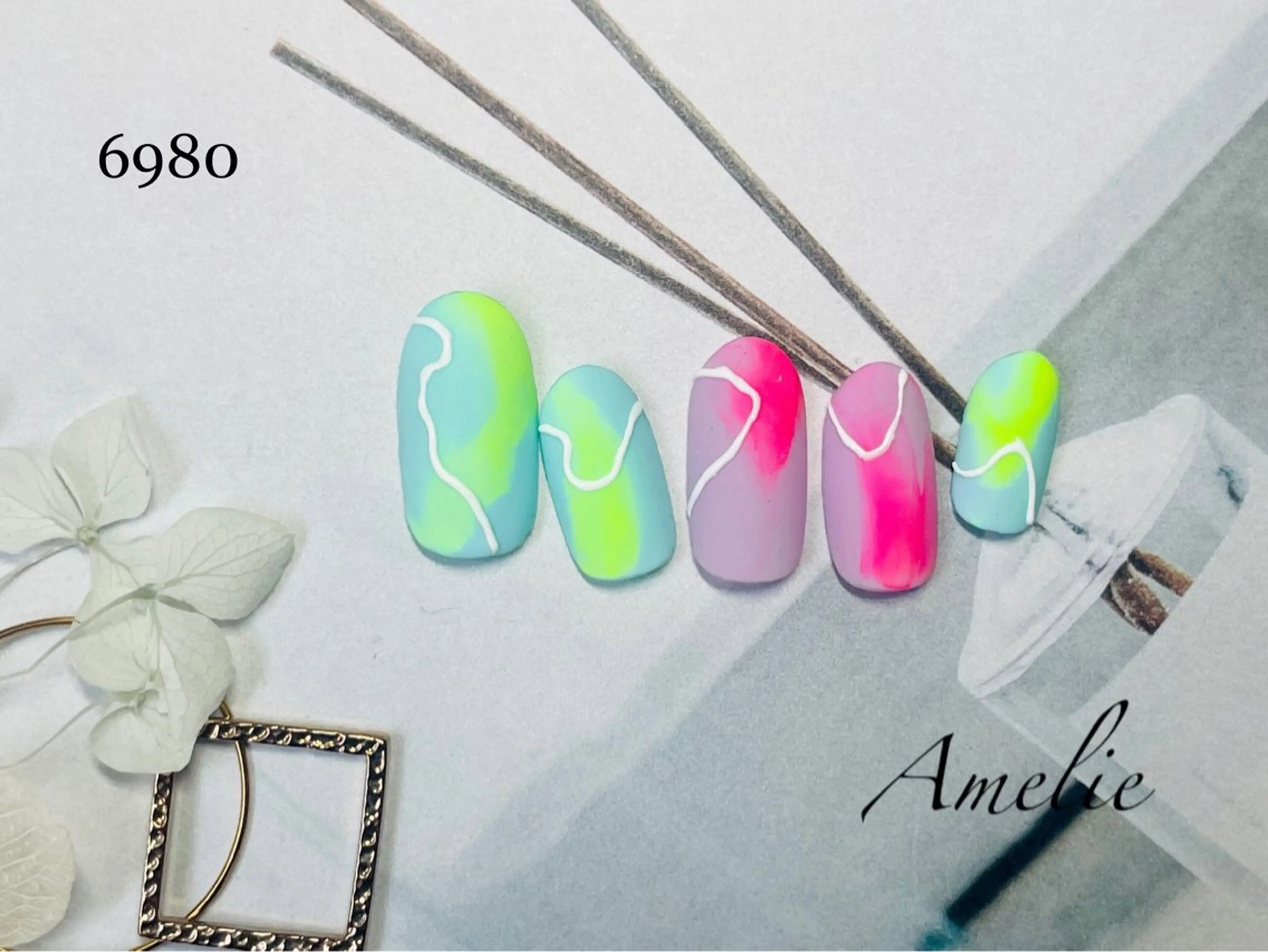 ネイル いちじゅう あおいのネイルデザイン