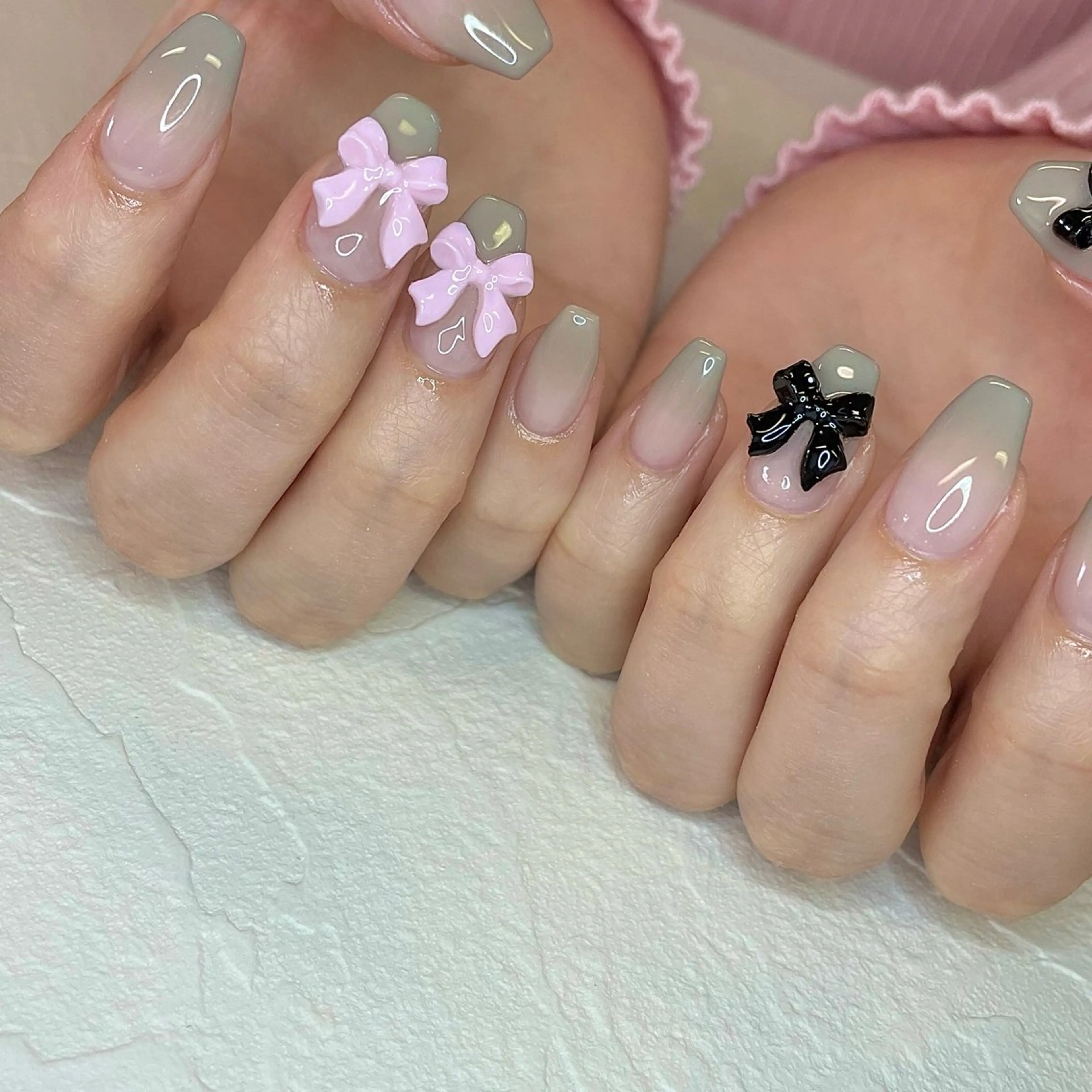 ネイル b'6 by Stir所属・b'6 SAKINAのネイルデザイン