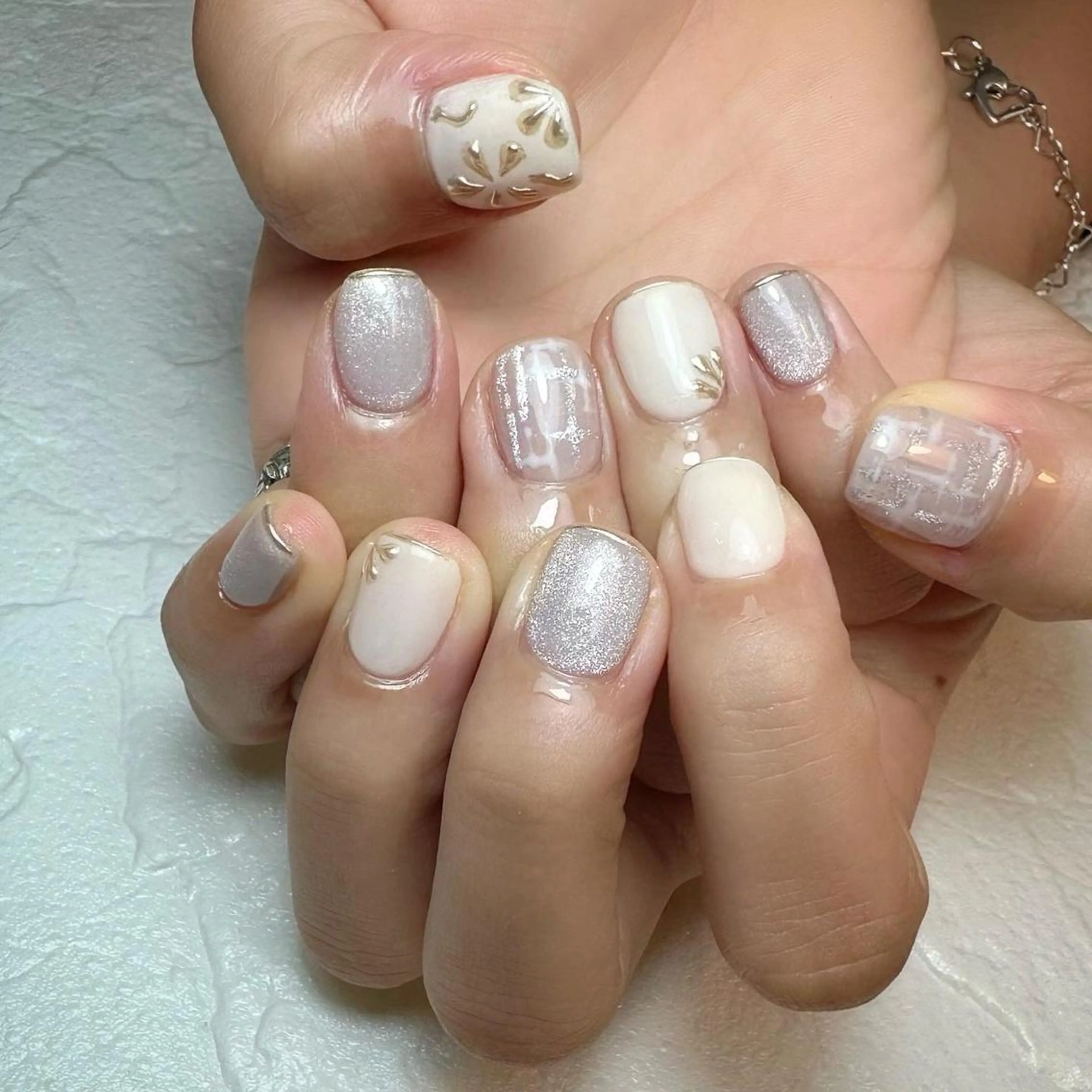 ネイル アートネイル マグネットネイル ミラーネイル ハンドネイル Nail ameria megu所属・ameria meguのネイルデザイン