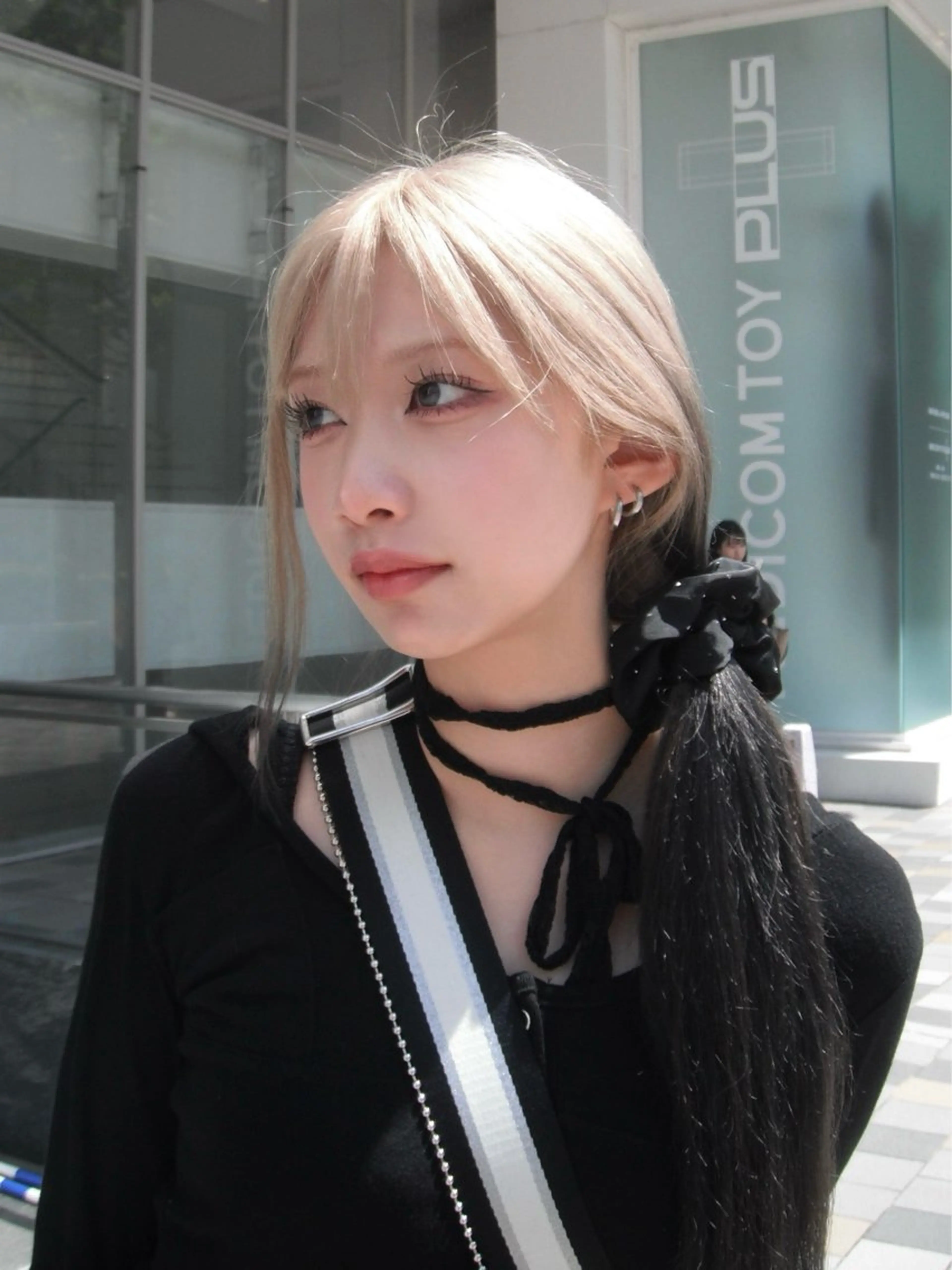 セミロング カラー ブリーチ ヘアカラー 名古屋／デザイン／ ブリーチ/松井亮磨のヘアスタイル