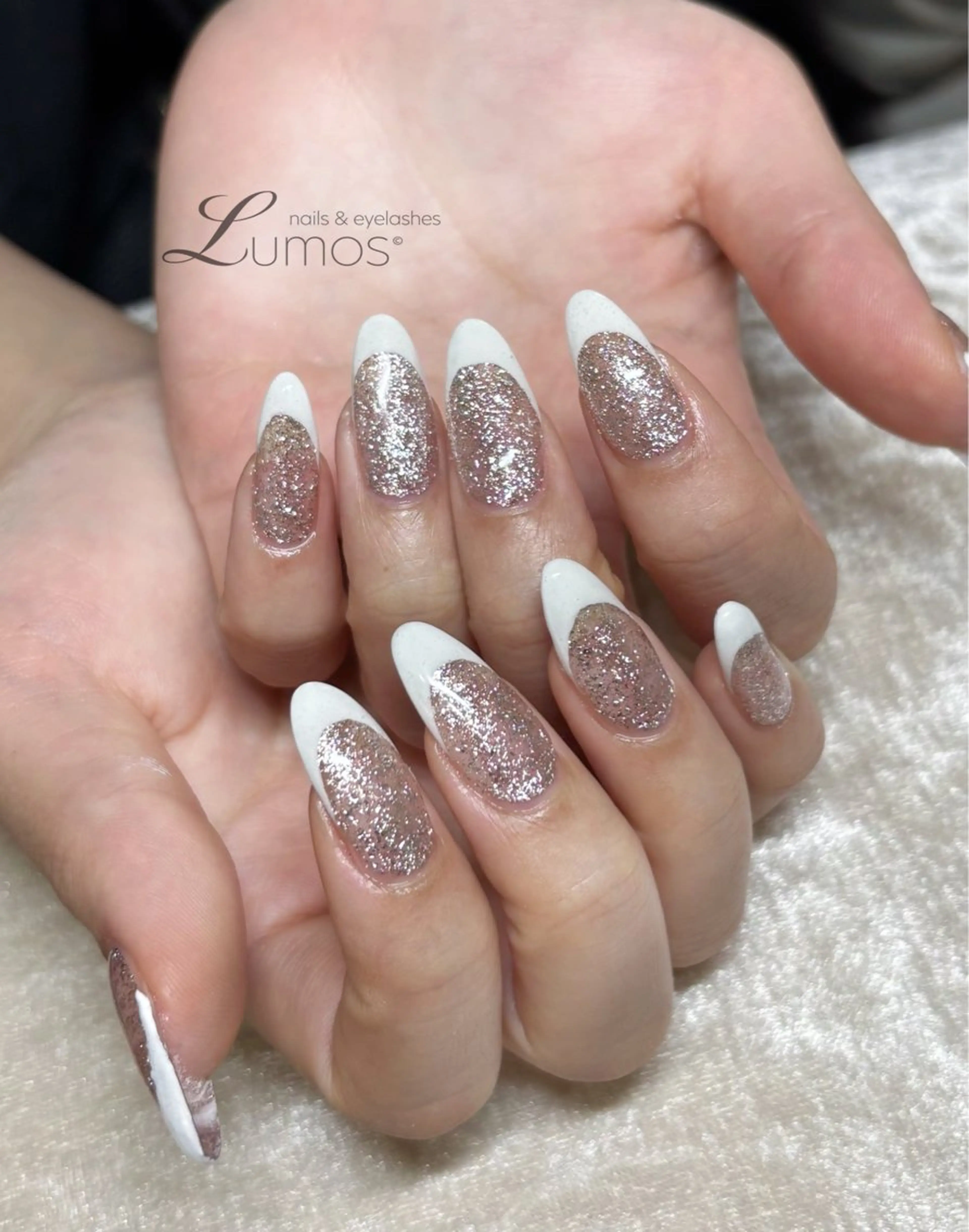 ネイル フレンチネイル ラメ(グリッター) Lumos  nails&eyelashes 桜川所属・Lumos Rikaのネイルデザイン