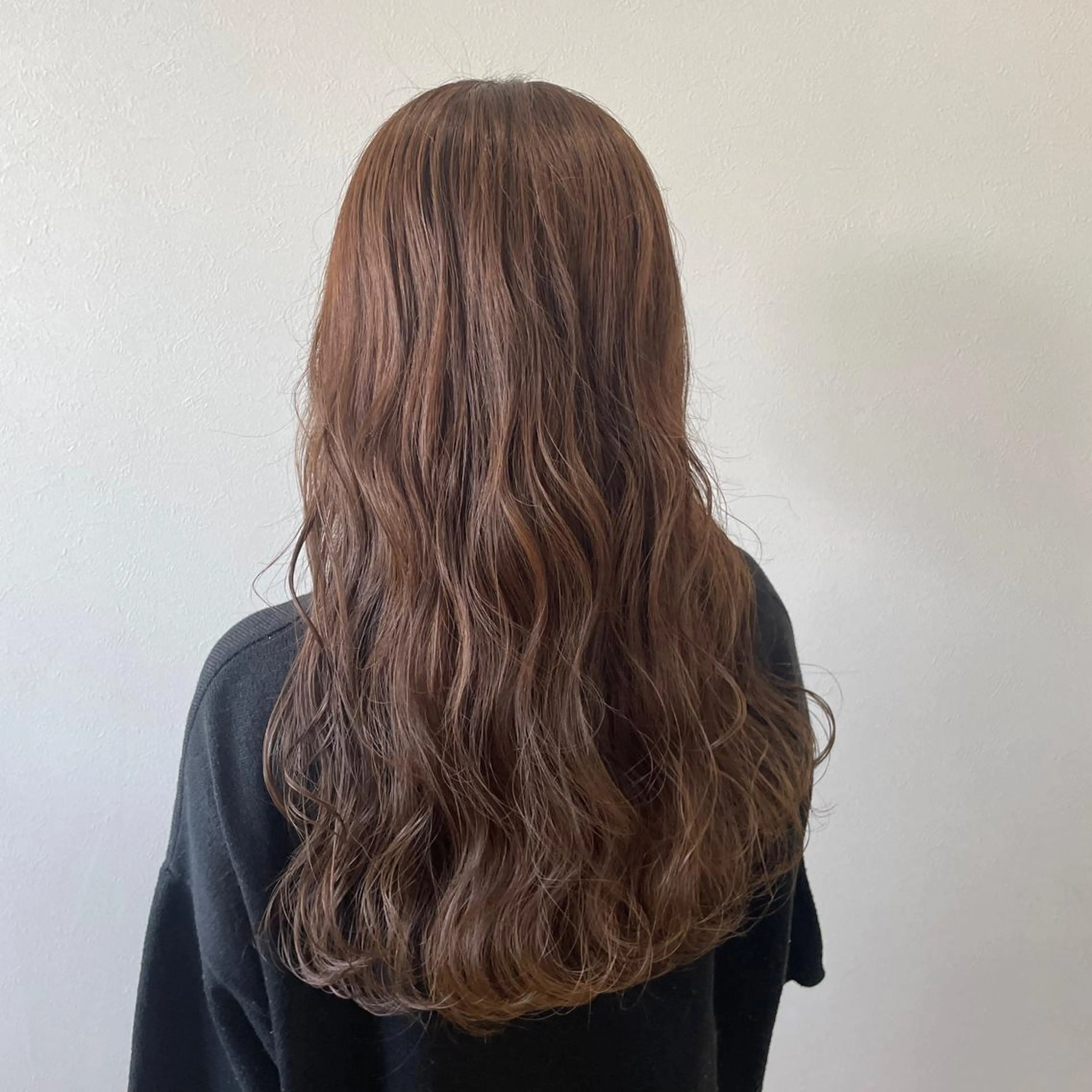 ロング カラー ブラウンカラー カット ヘアカラー libuR(リブール)トータルビューティーサロン所属・西尾美容室libuR Ryokaのヘアスタイル