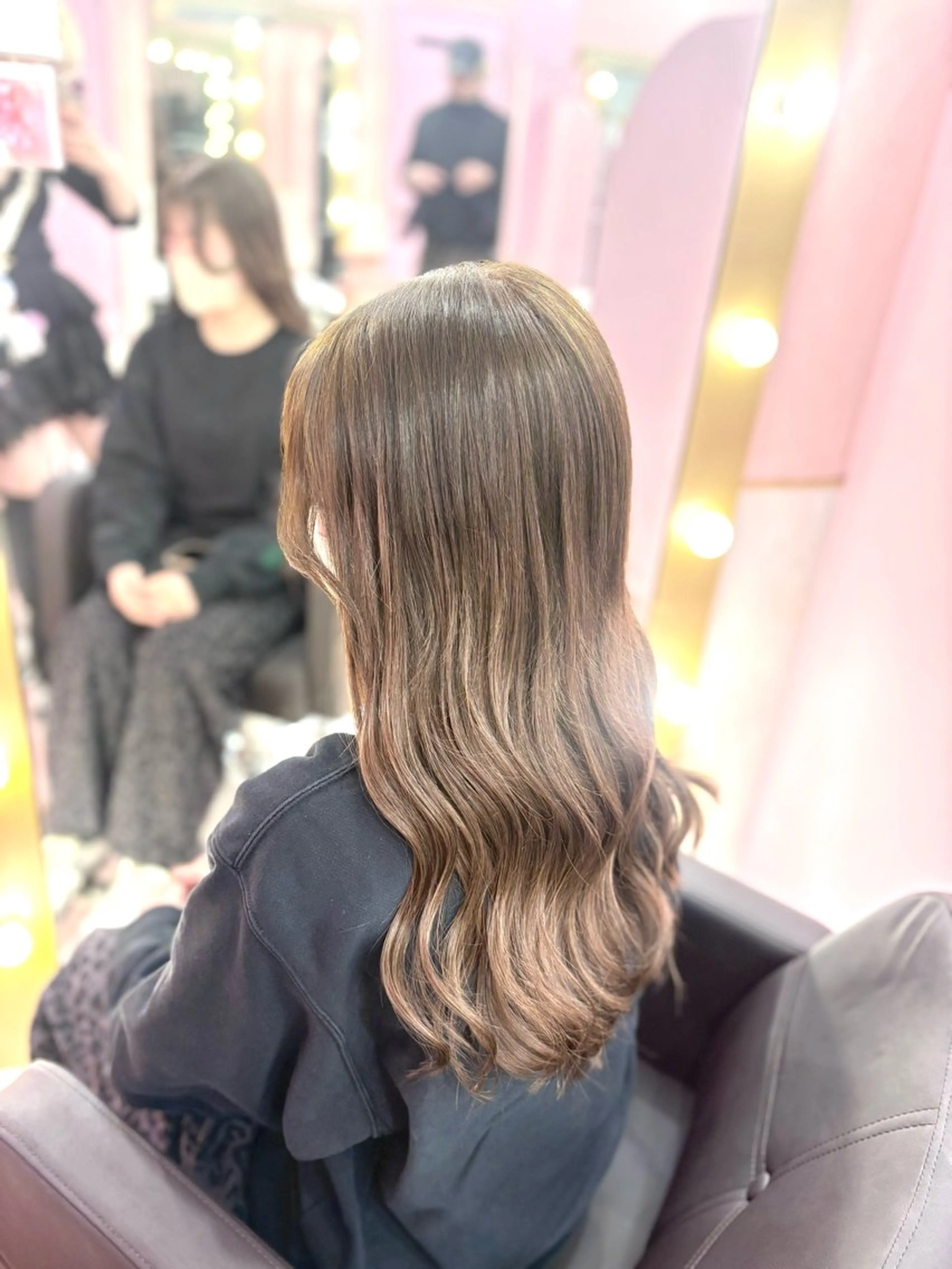 セミロング カラー 甘ふわgirly🎀 ハイトーン🤍Ramのヘアスタイル