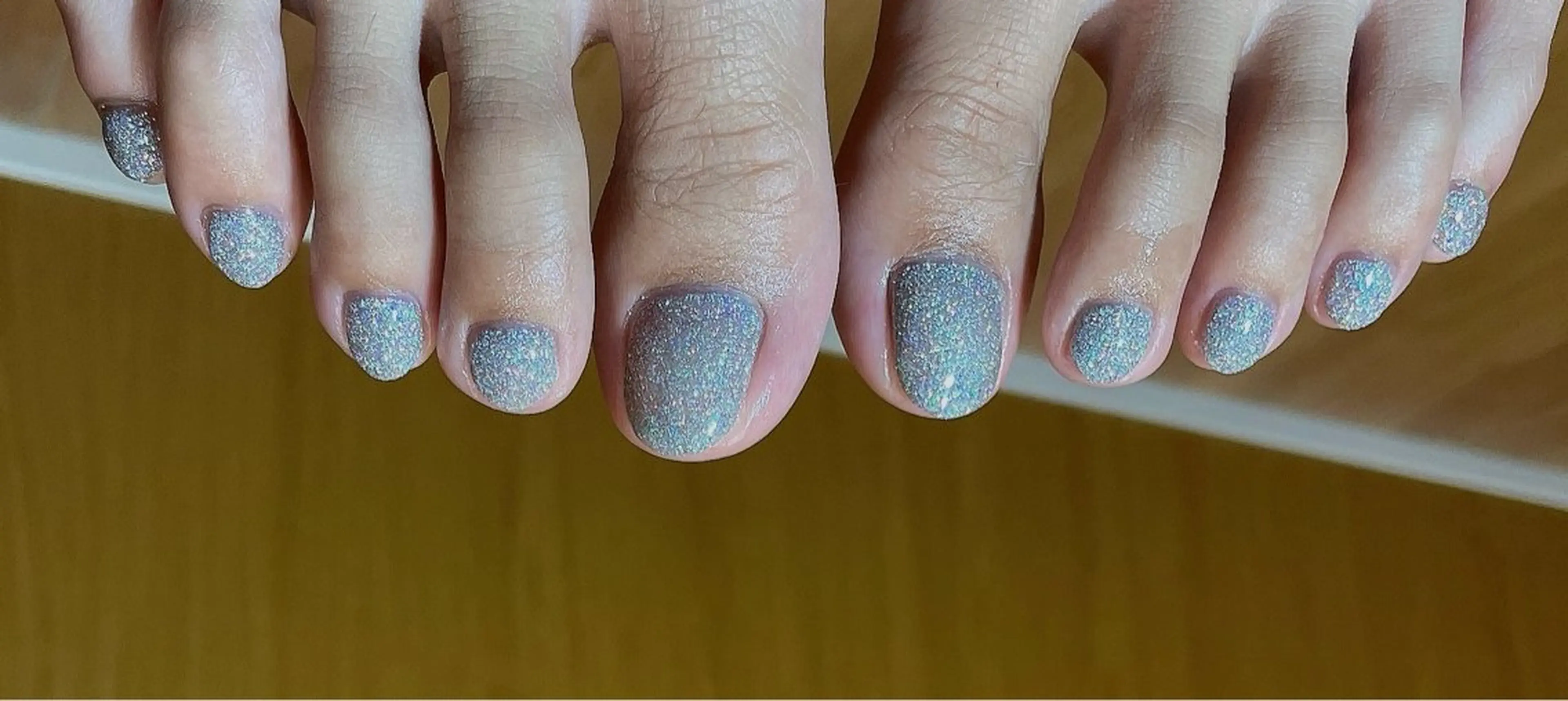 ネイル ラメ(グリッター) ワンカラーネイル フットネイル liberté所属・liberté🫧 新小岩のネイルデザイン