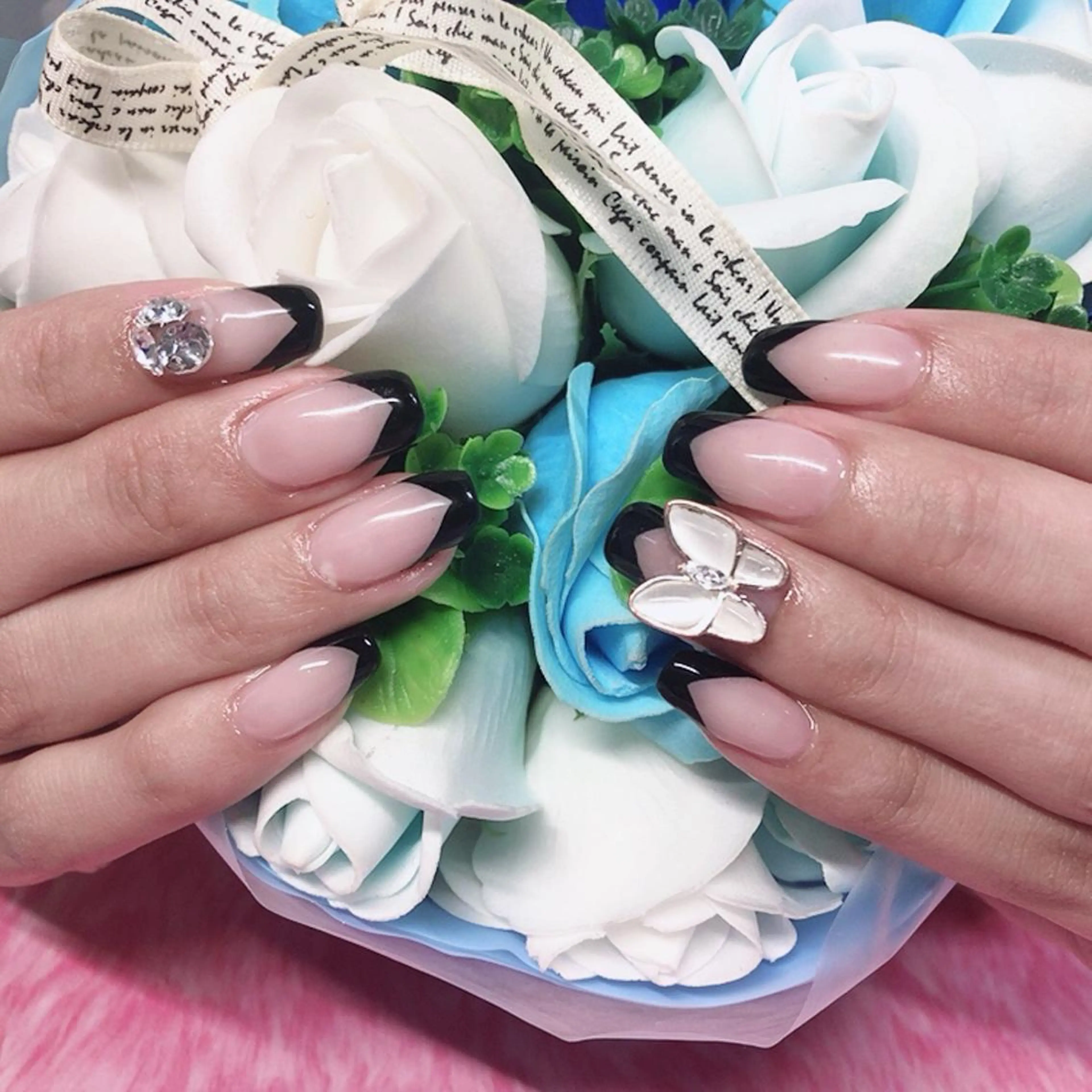 ネイル フレンチネイル 奥園 良恵のネイルデザイン