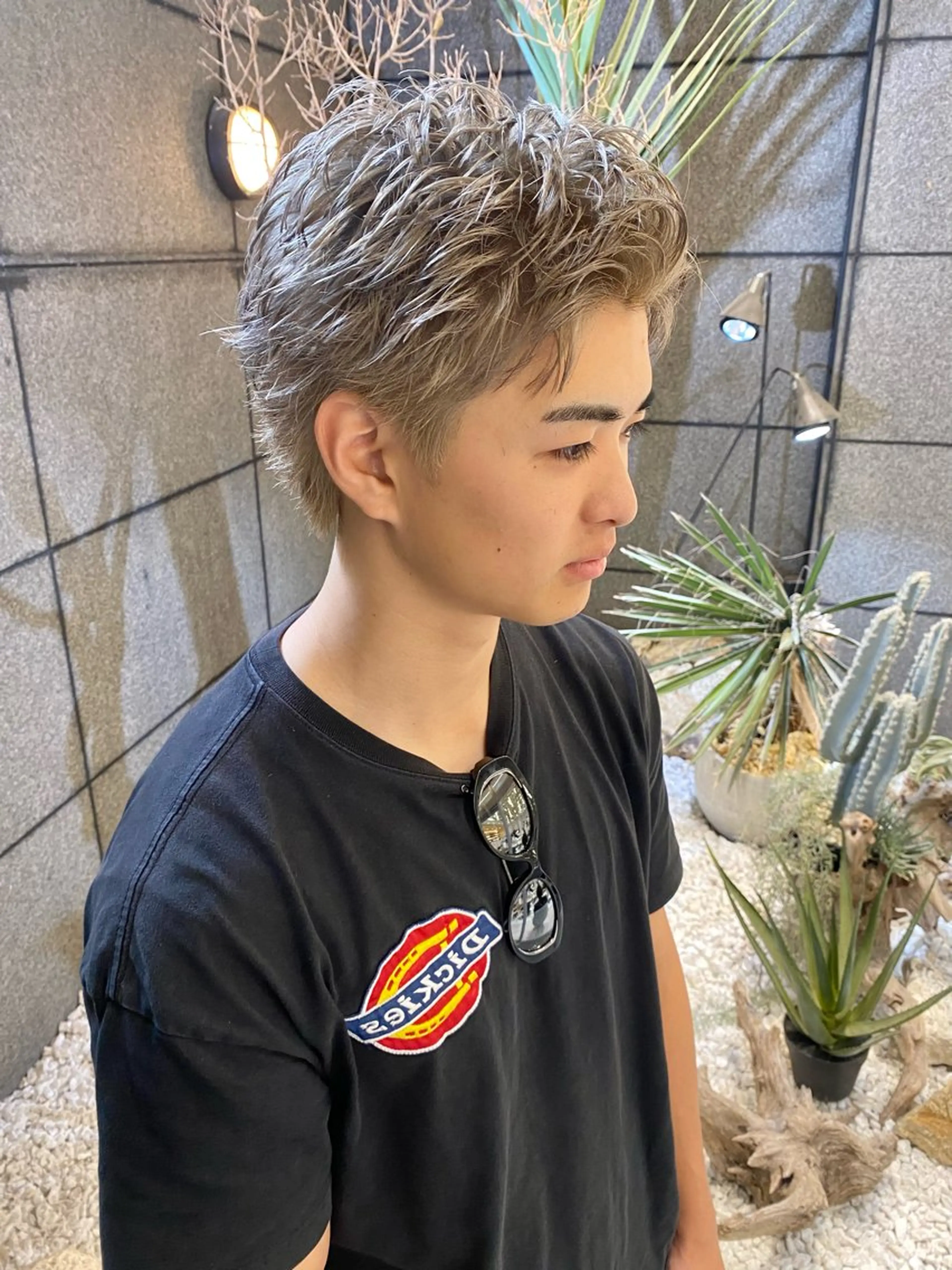 カラー メンズ 酸スト/フェザー パーマ/三谷海斗のヘアスタイル