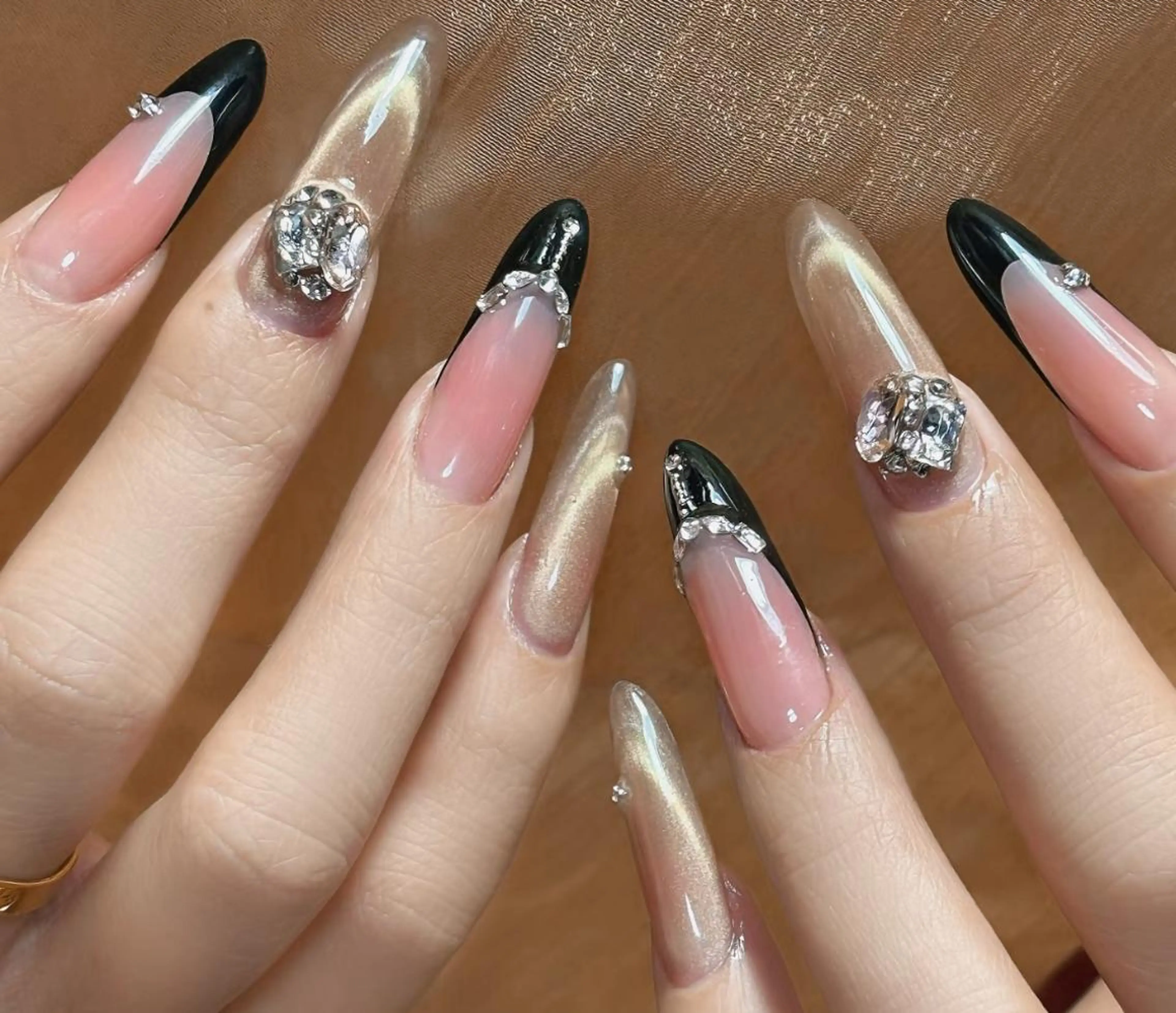 ネイル ハンドネイル 🎀 KiKi_nailのネイルデザイン