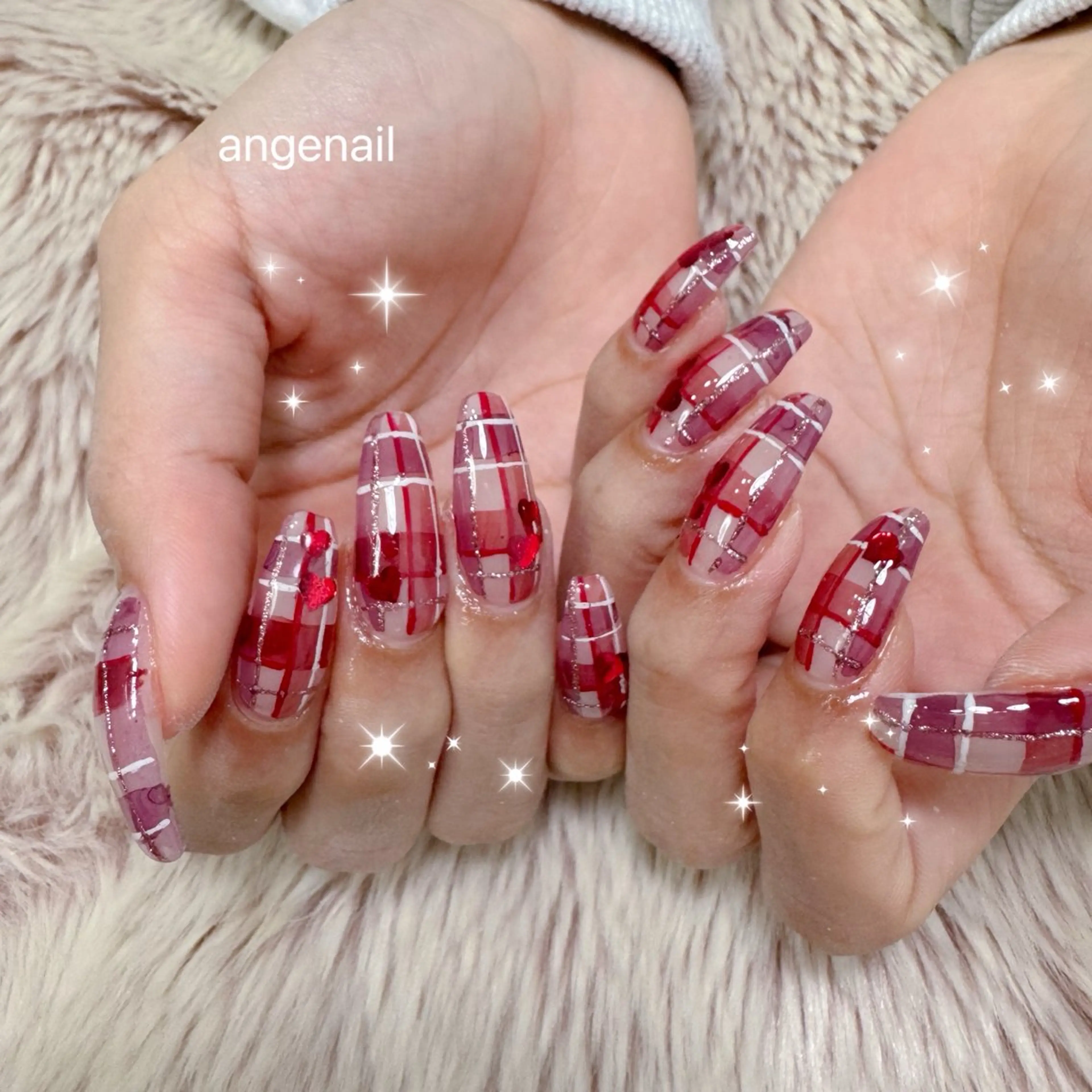 ネイル ハンドネイル オーナーネイリスト MAKIのネイルデザイン