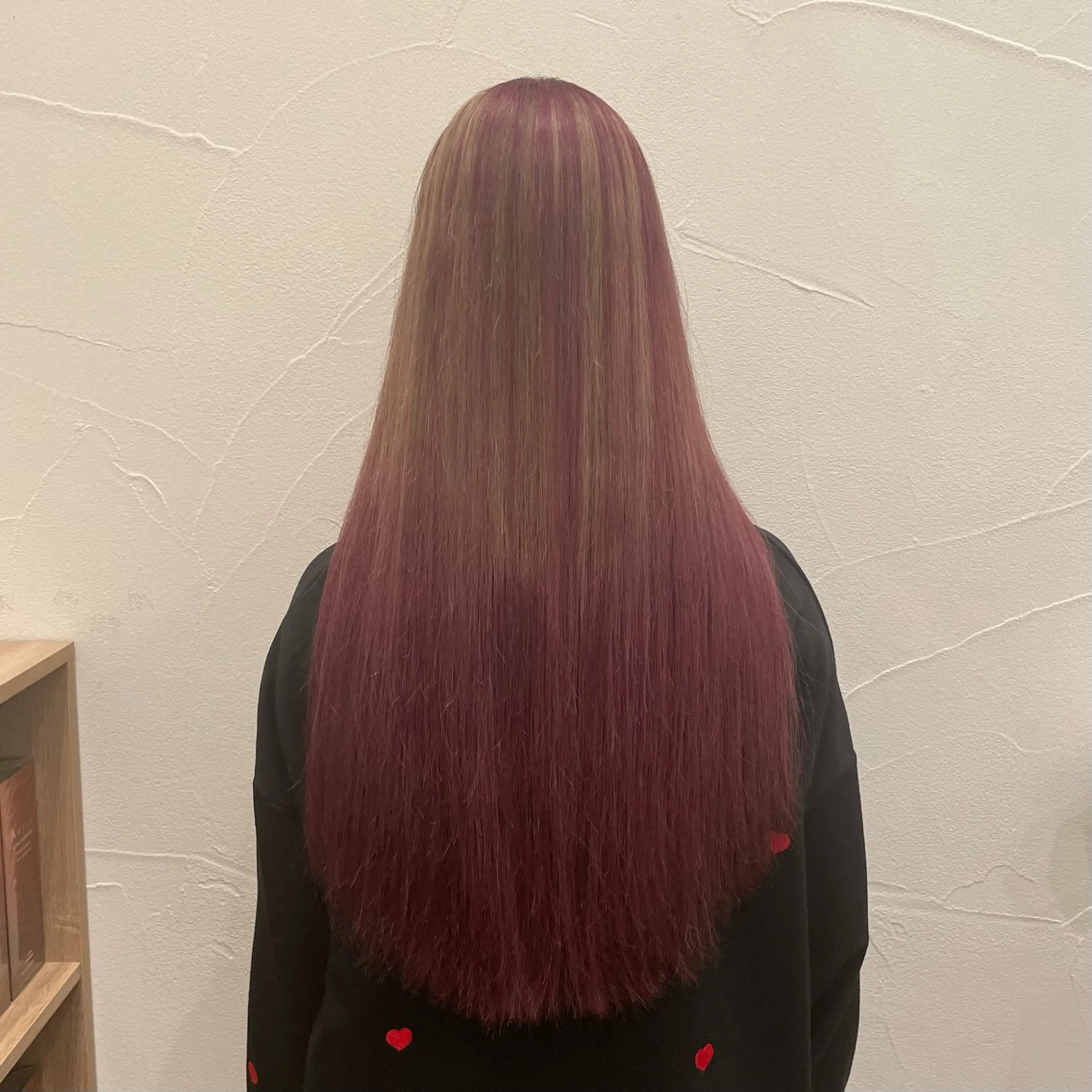 ロング カラー ✩𝐴𝑠ℎ 中目黒 浦野 遥‎✩*｡のヘアスタイル