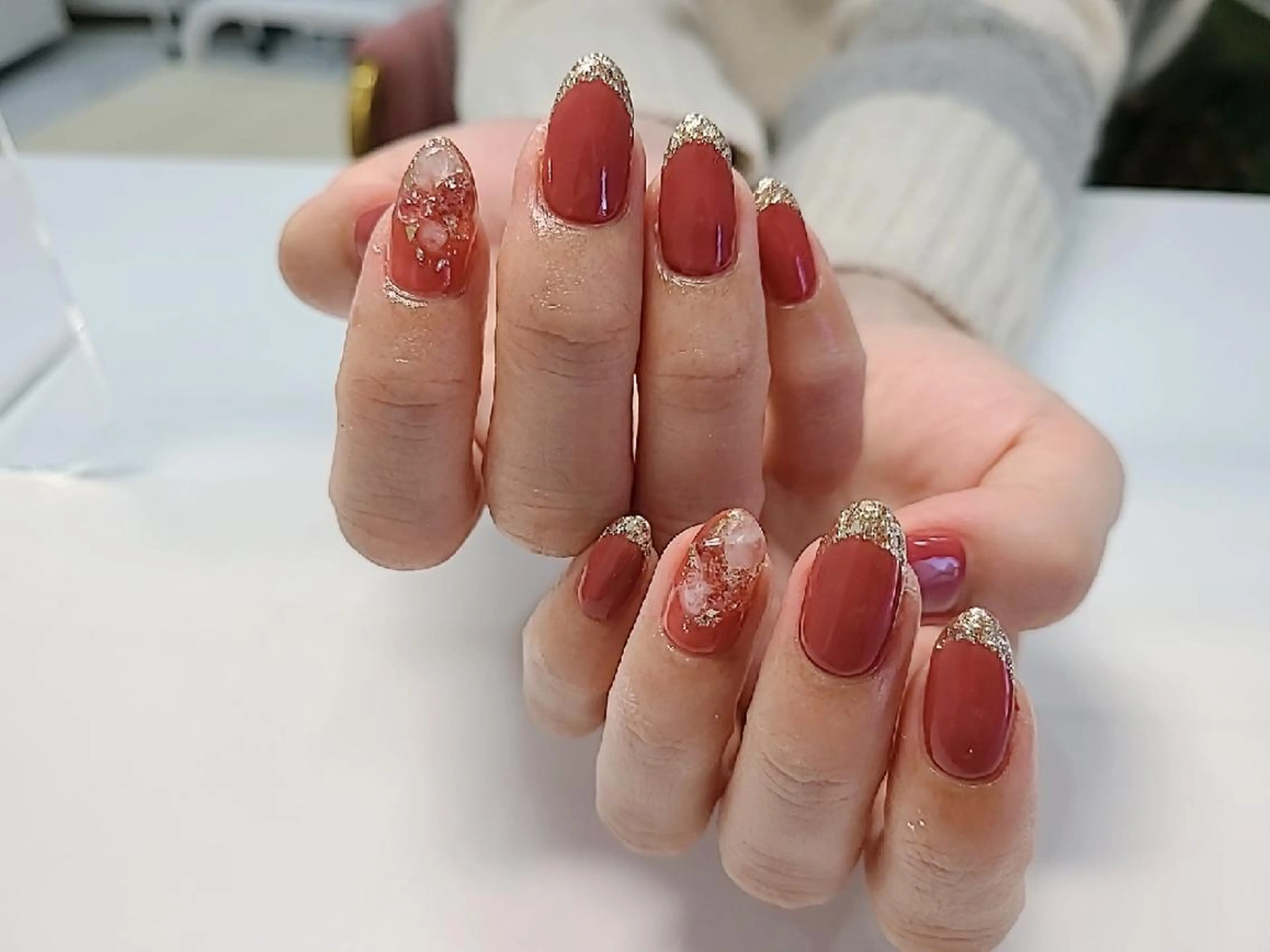 ネイル マツエク・マツパ アートネイル ビーケア自由が丘所属・えみ えみのネイルデザイン