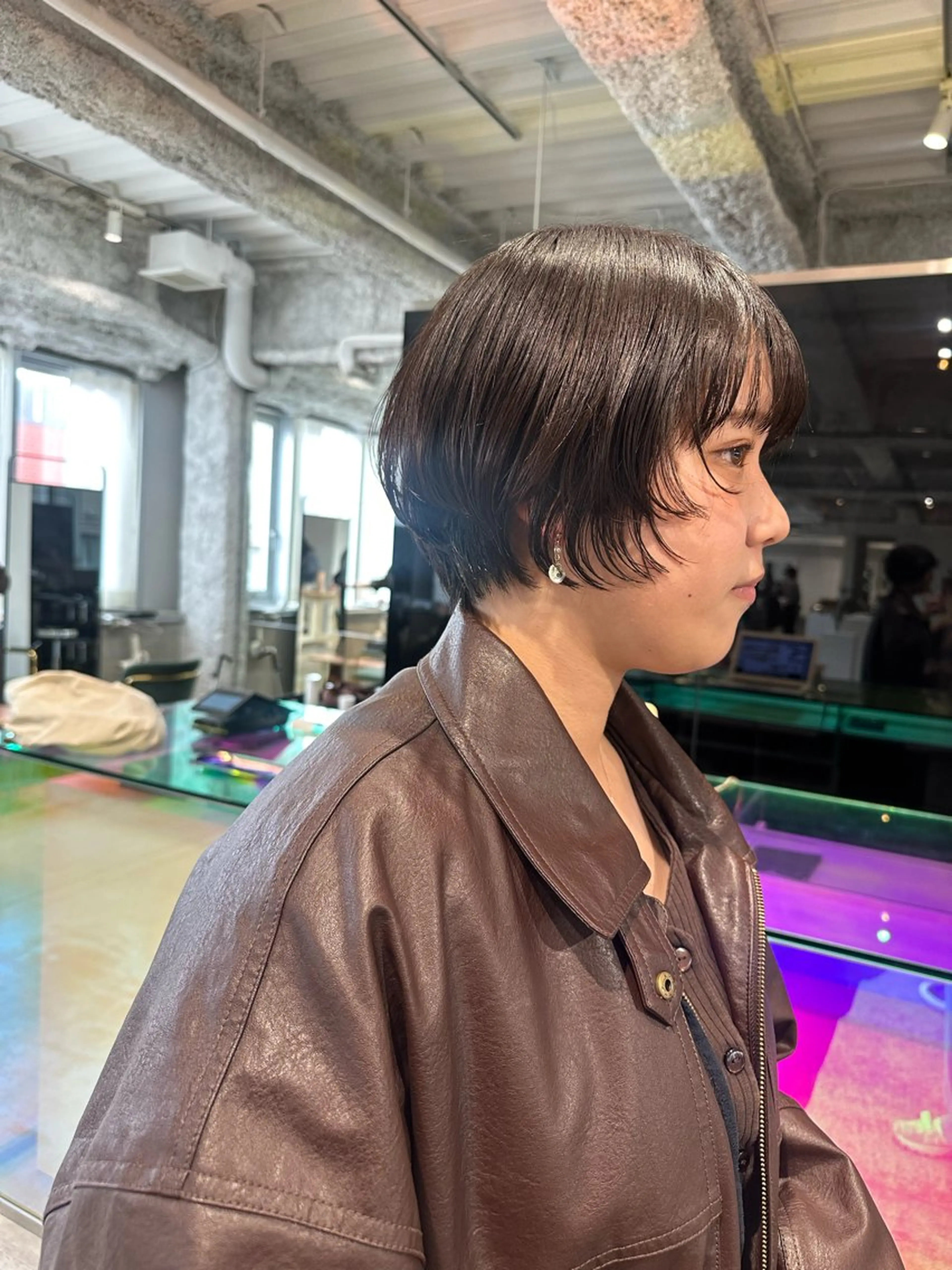 ショート 顔周りカット レイヤーカット ショートヘア 小顔カット カット パーマ 宇佐美佳／美髪 ストレート/縮毛矯正のヘアスタイル