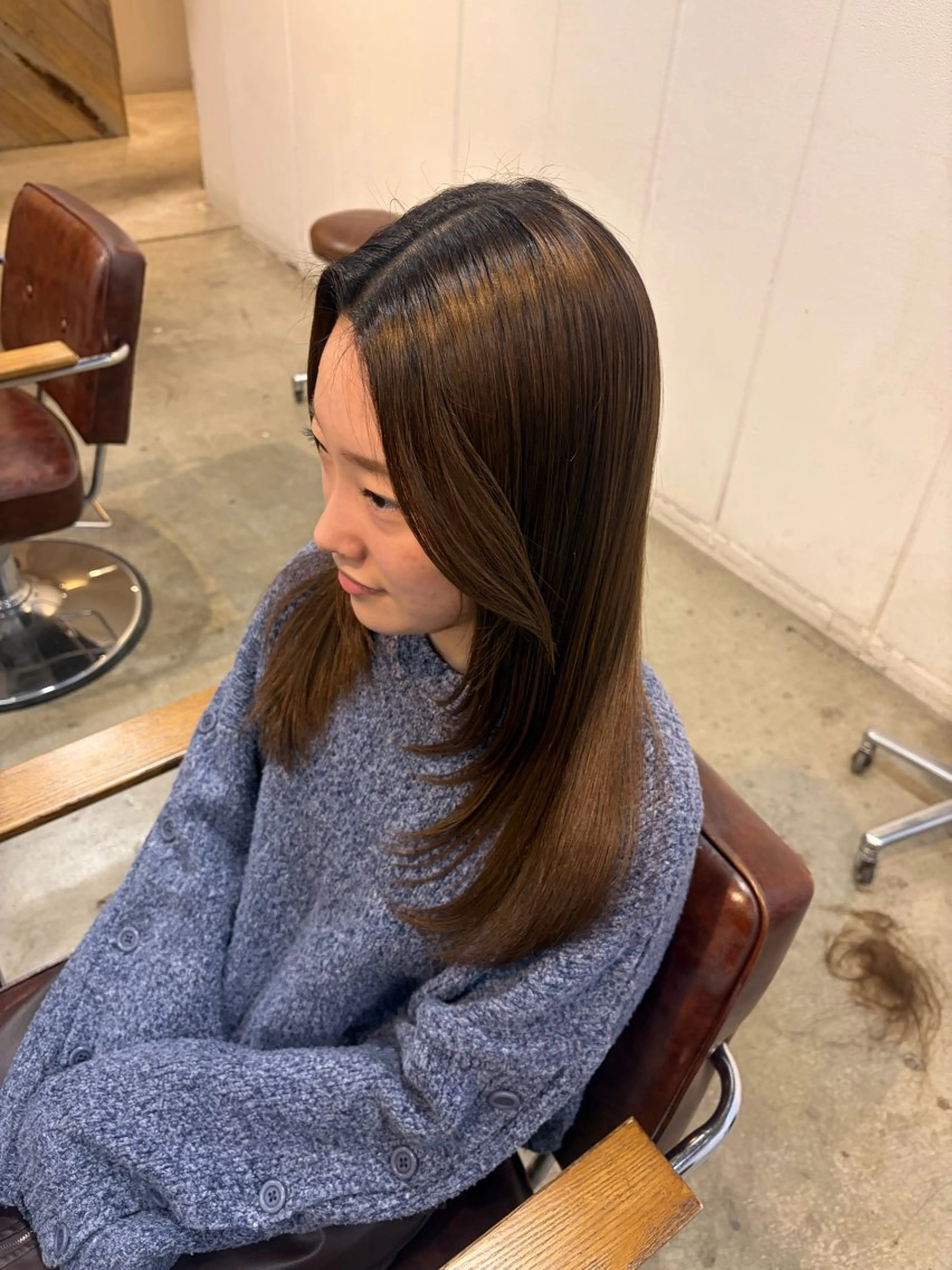 セミロング カット lolonois / HINA⠀のヘアスタイル