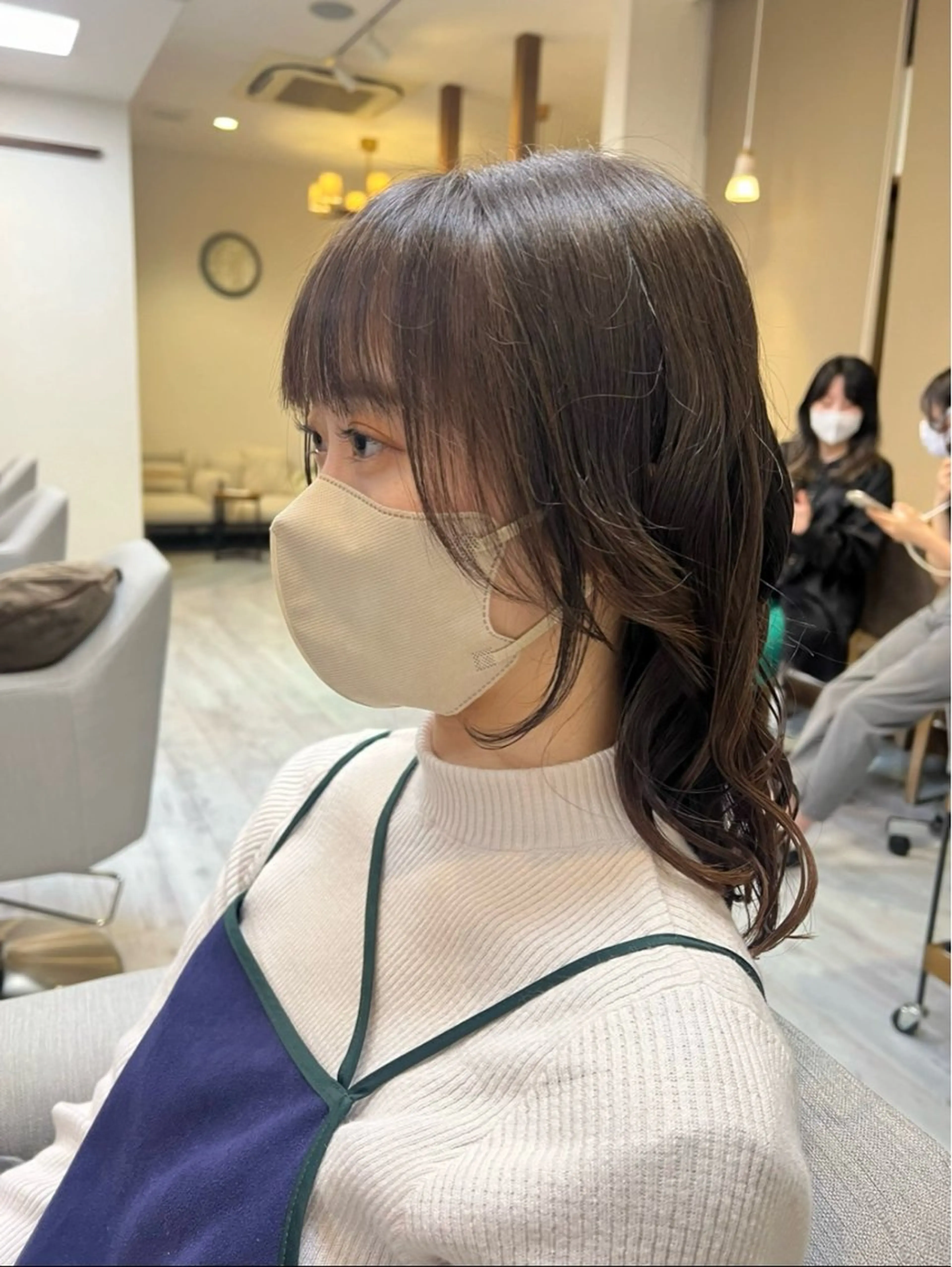 ショート カラー オリーブカラー 韓国風ヘア レイヤーカット amiehairroom所属・むらたナチュラルパー マ🌀透明感カラーのヘアスタイル