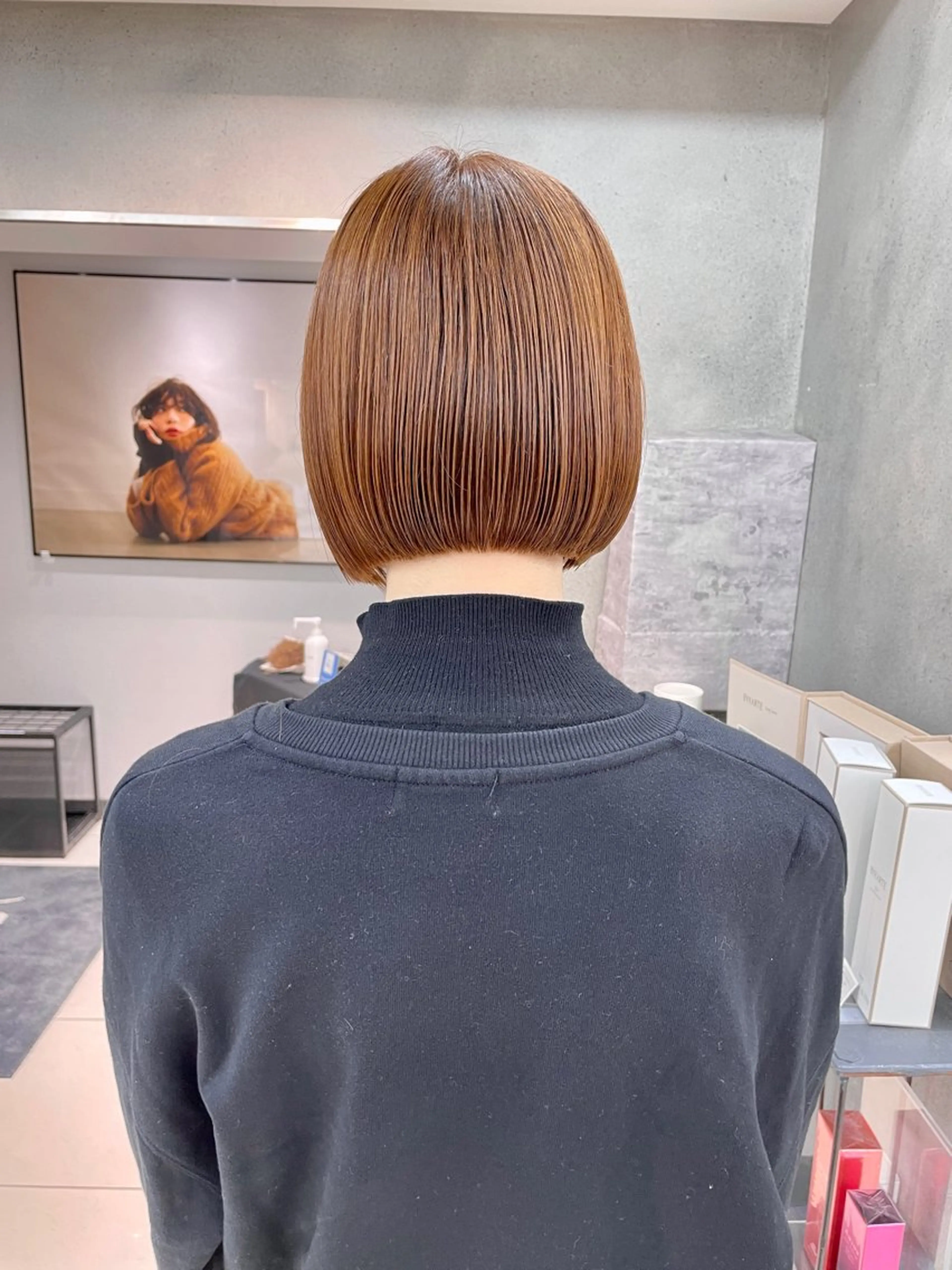 ショート カラー ヘアアレンジ ボブ/透明感ベージュ 🫧クルミ🌟のヘアスタイル