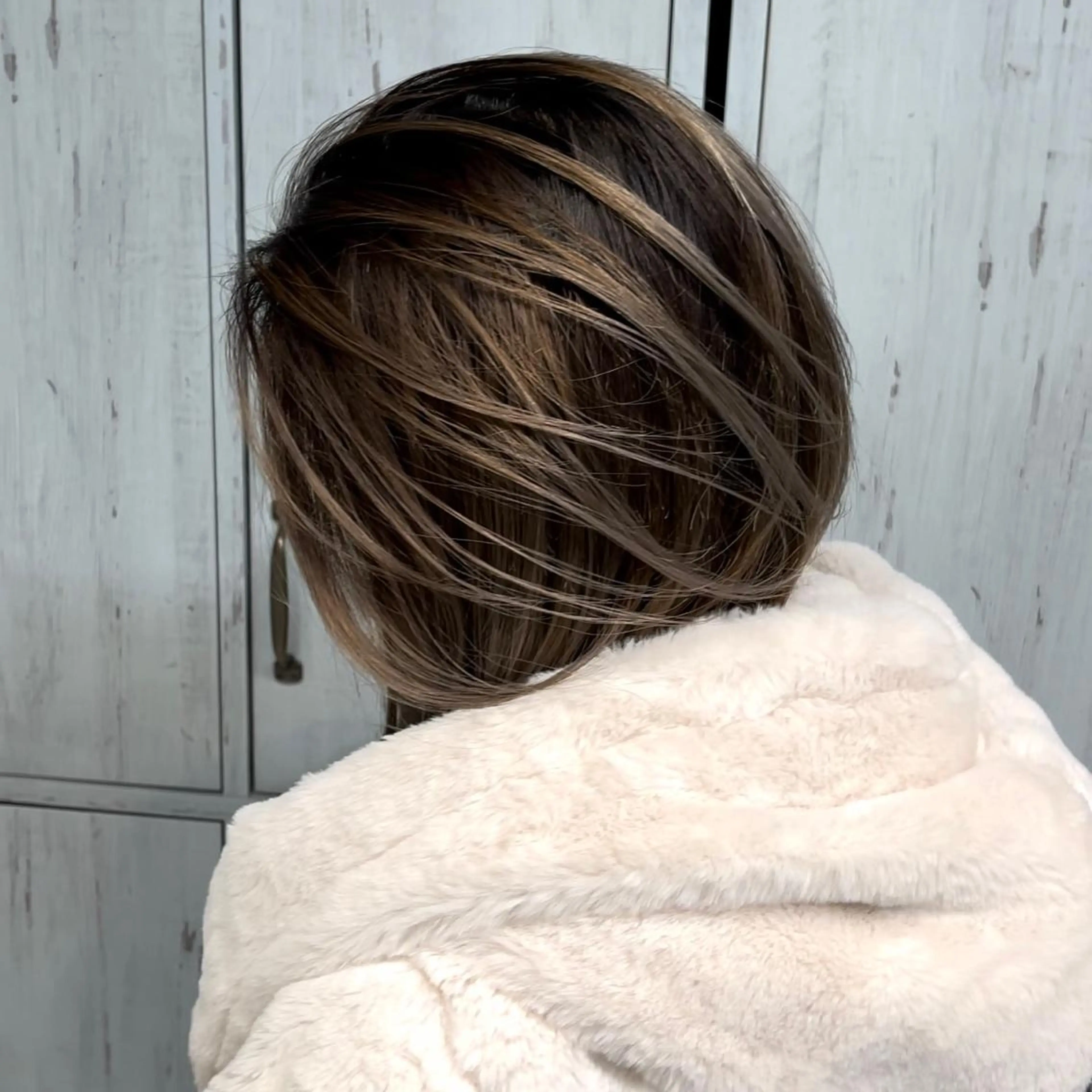 ショート カラー バレイヤージュ デザインカラー ハイライトカラー 外国人風カラー ハイライト カット ヘアカラー トリートメント アンドウ ユウ/ レイヤーカット/韓国のヘアスタイル