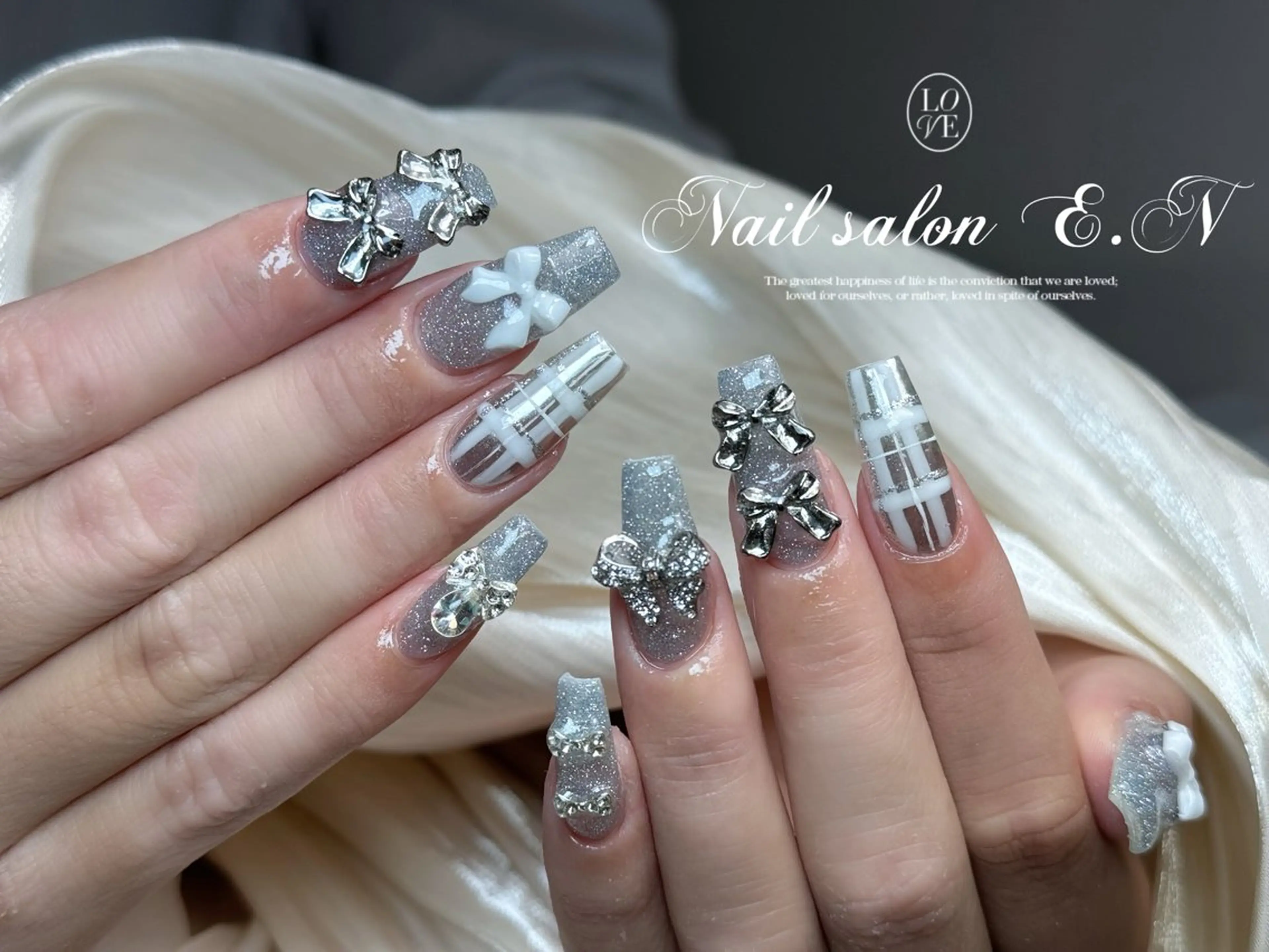 ネイル E.N🦋 長さ出し/持ち込みのネイルデザイン