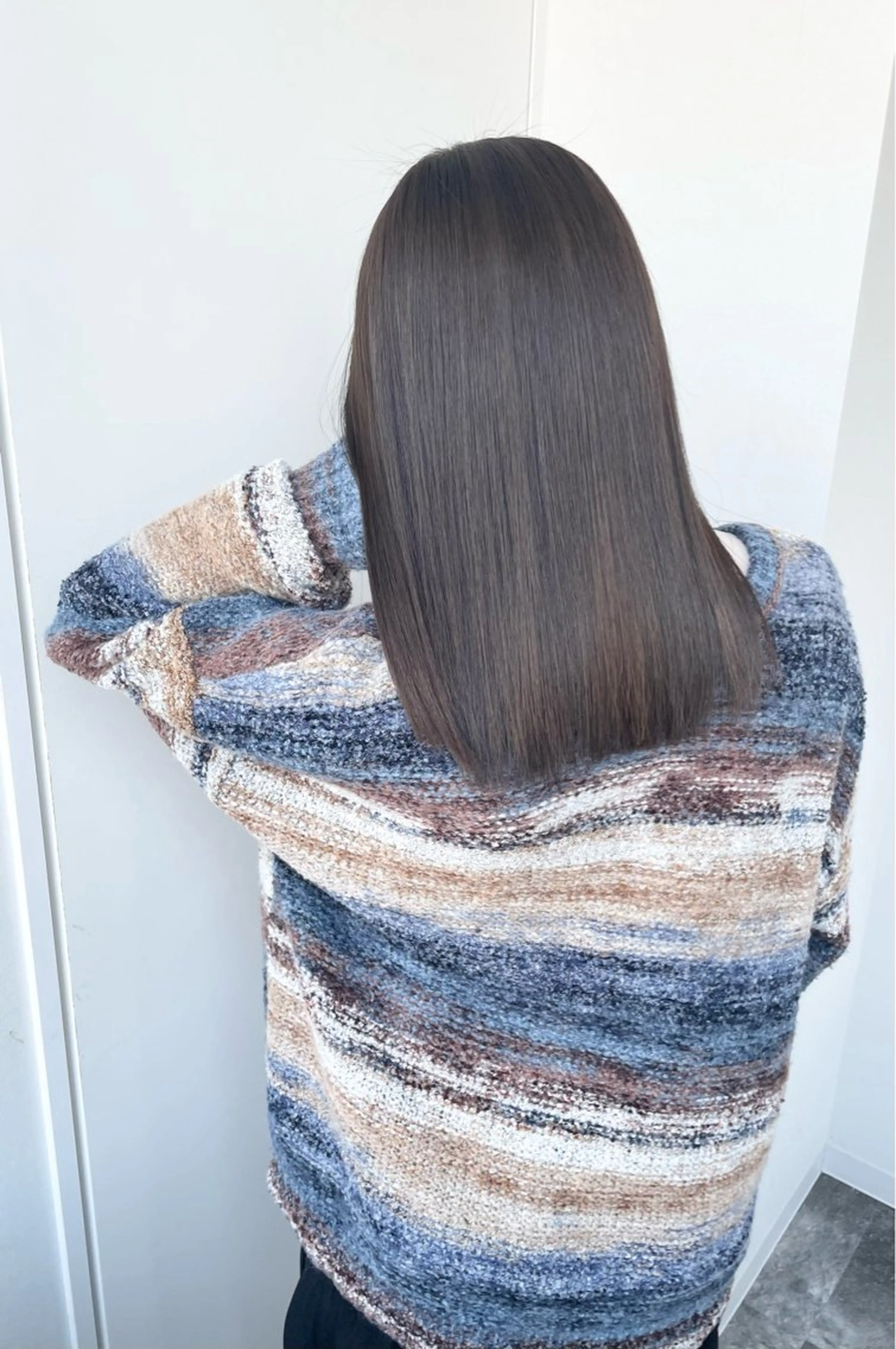 ミディアム カラー 谷 ほのかのヘアスタイル