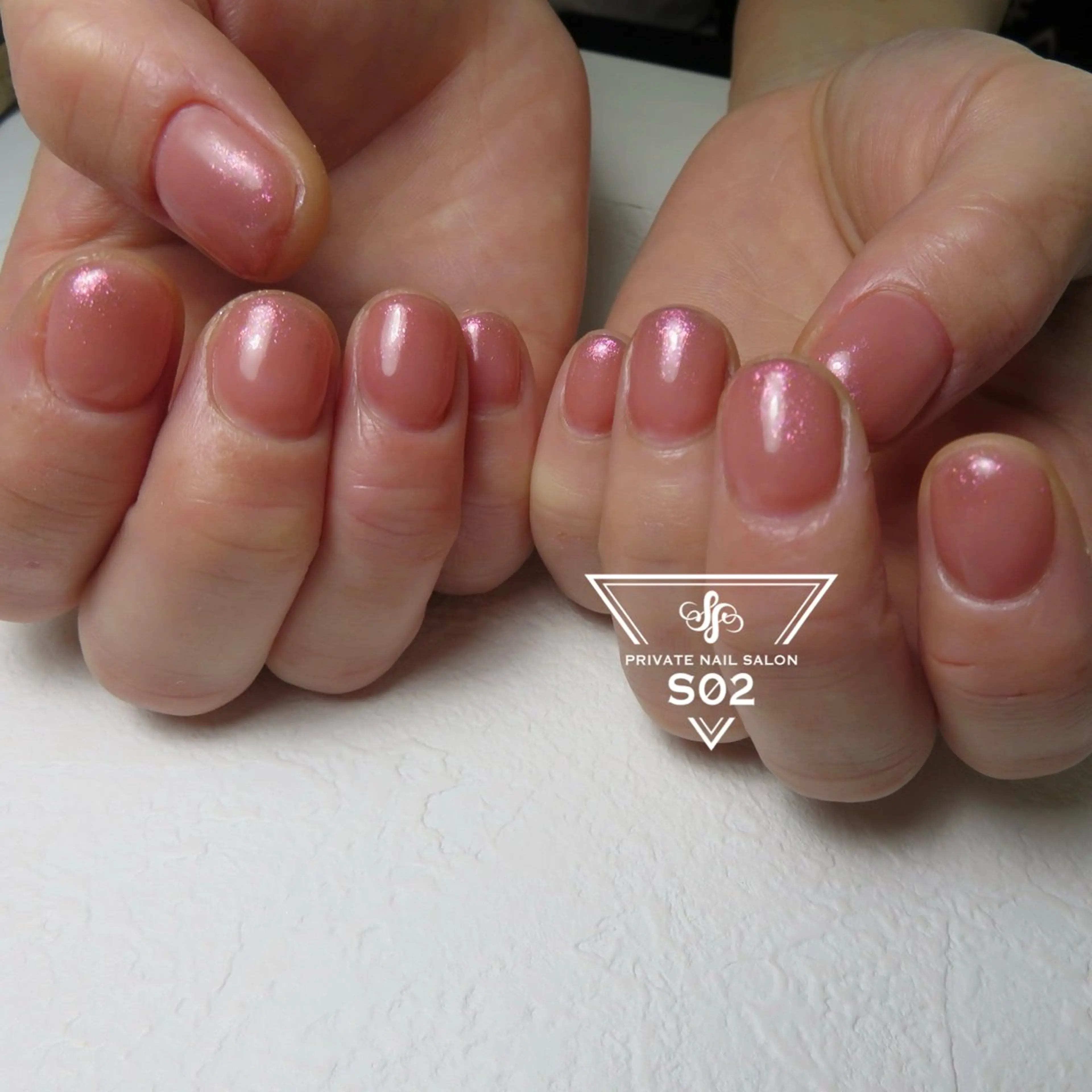 ネイル グラデーション ラメ(グリッター) ラメグラデーション S02 𝙲𝚑𝚒𝚎のネイルデザイン