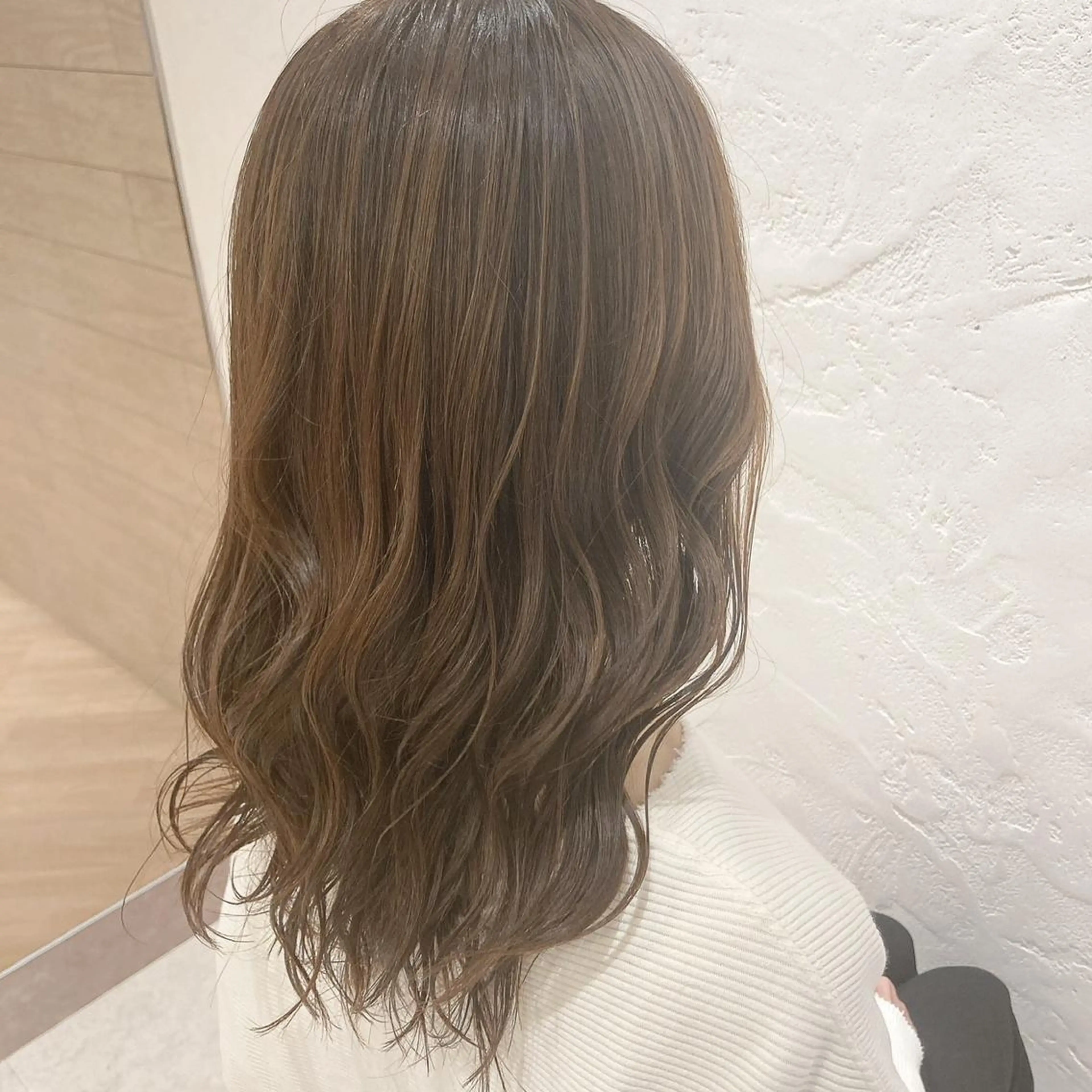 セミロング カラー ✨髪質改善/韓国風/ 透明感✨Tanakaのヘアスタイル