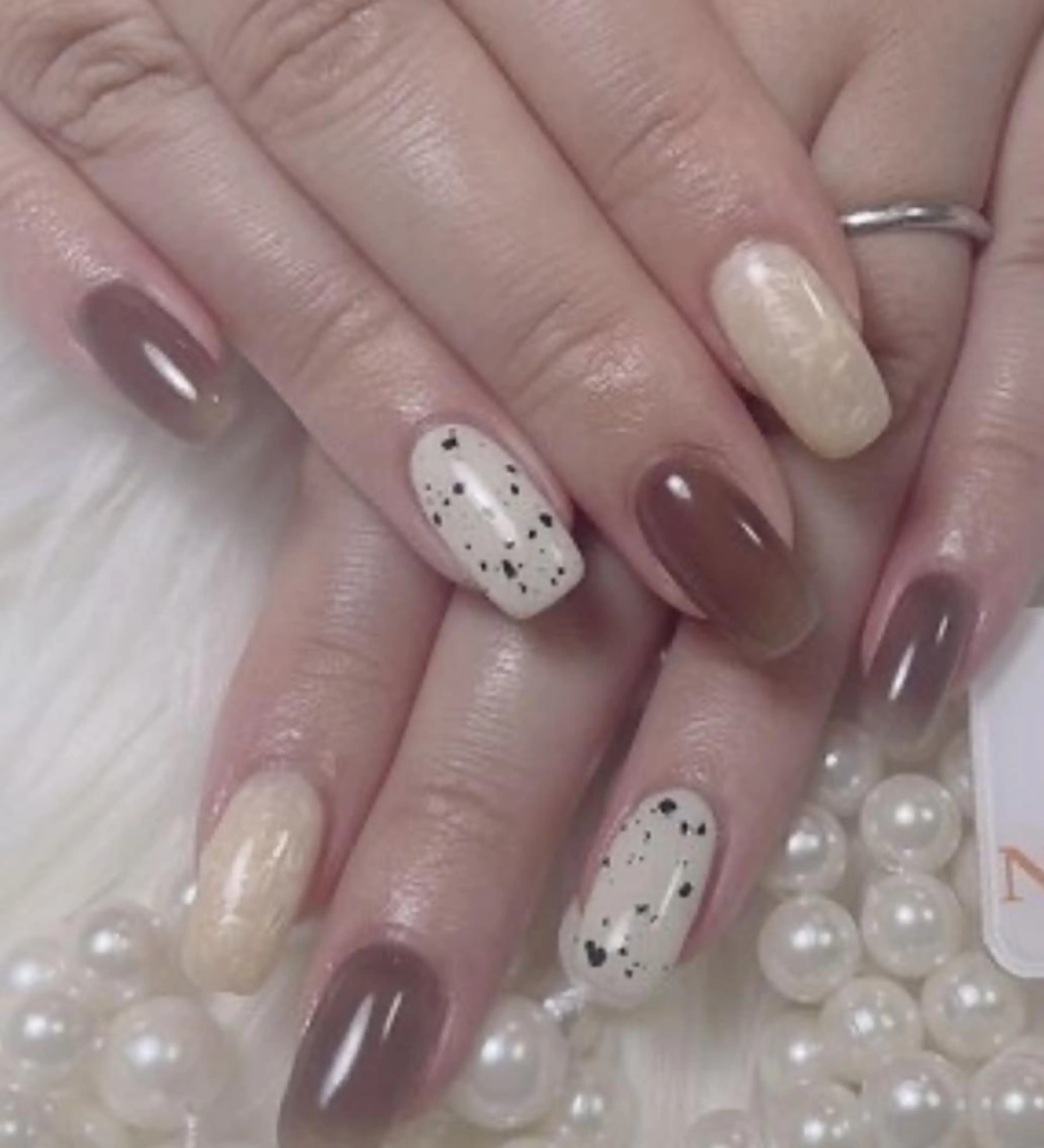 ネイル VIVIAN エイのネイルデザイン