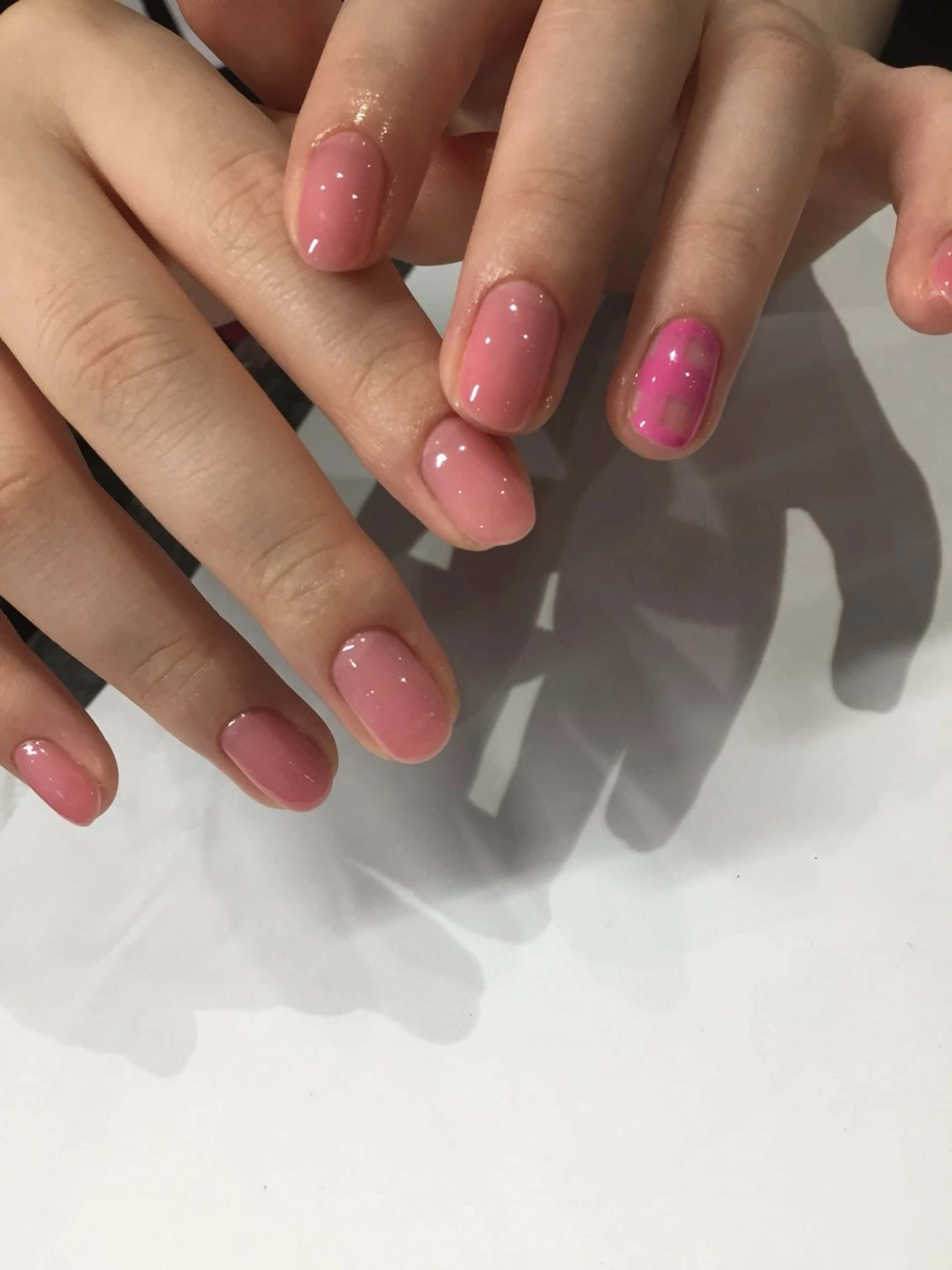 ネイル TOL NAILのネイルデザイン