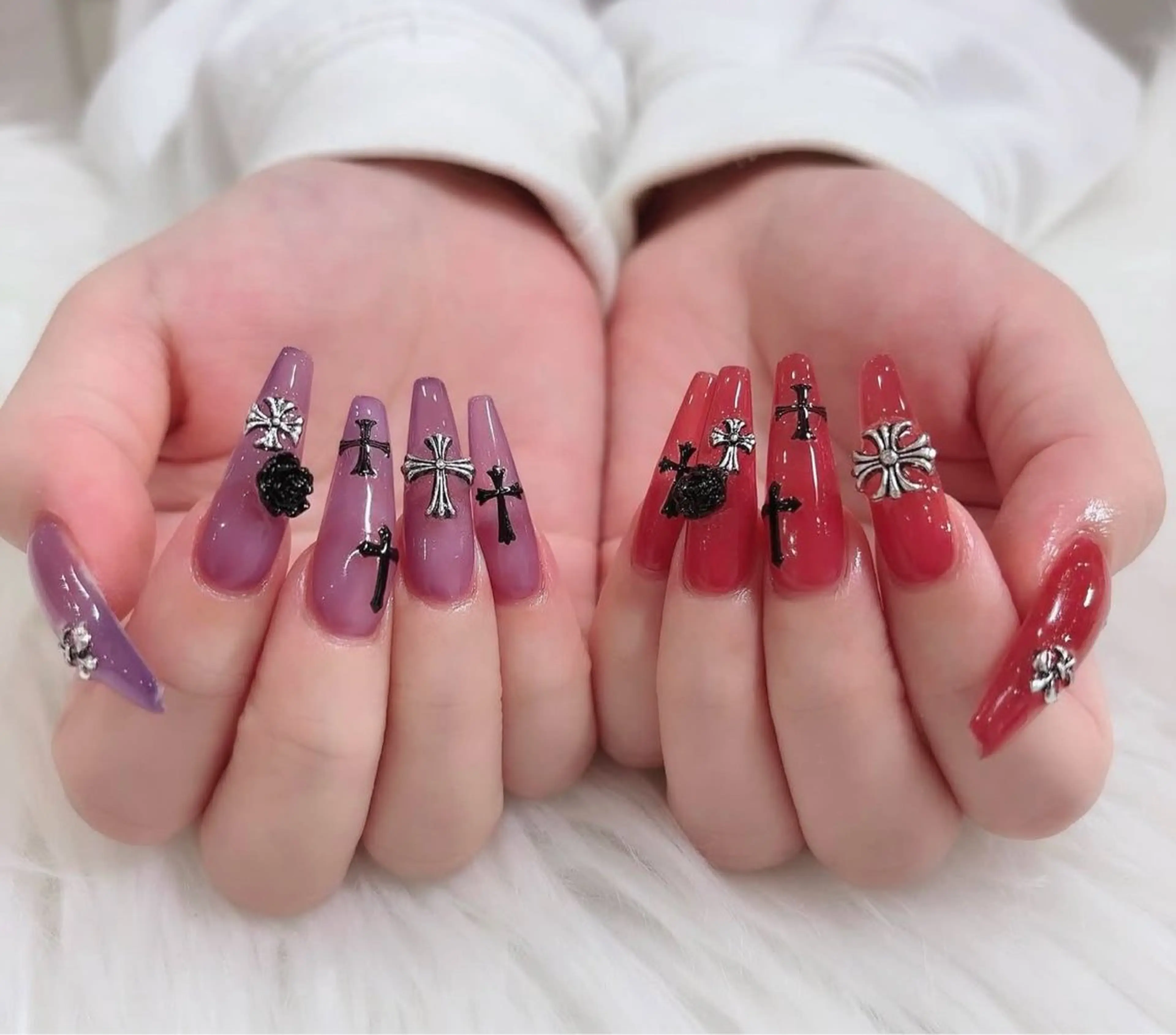 ネイル グラデーション キラキラネイル ワンカラーネイル 冬ネイル Jenn Nail Salonのネイルデザイン