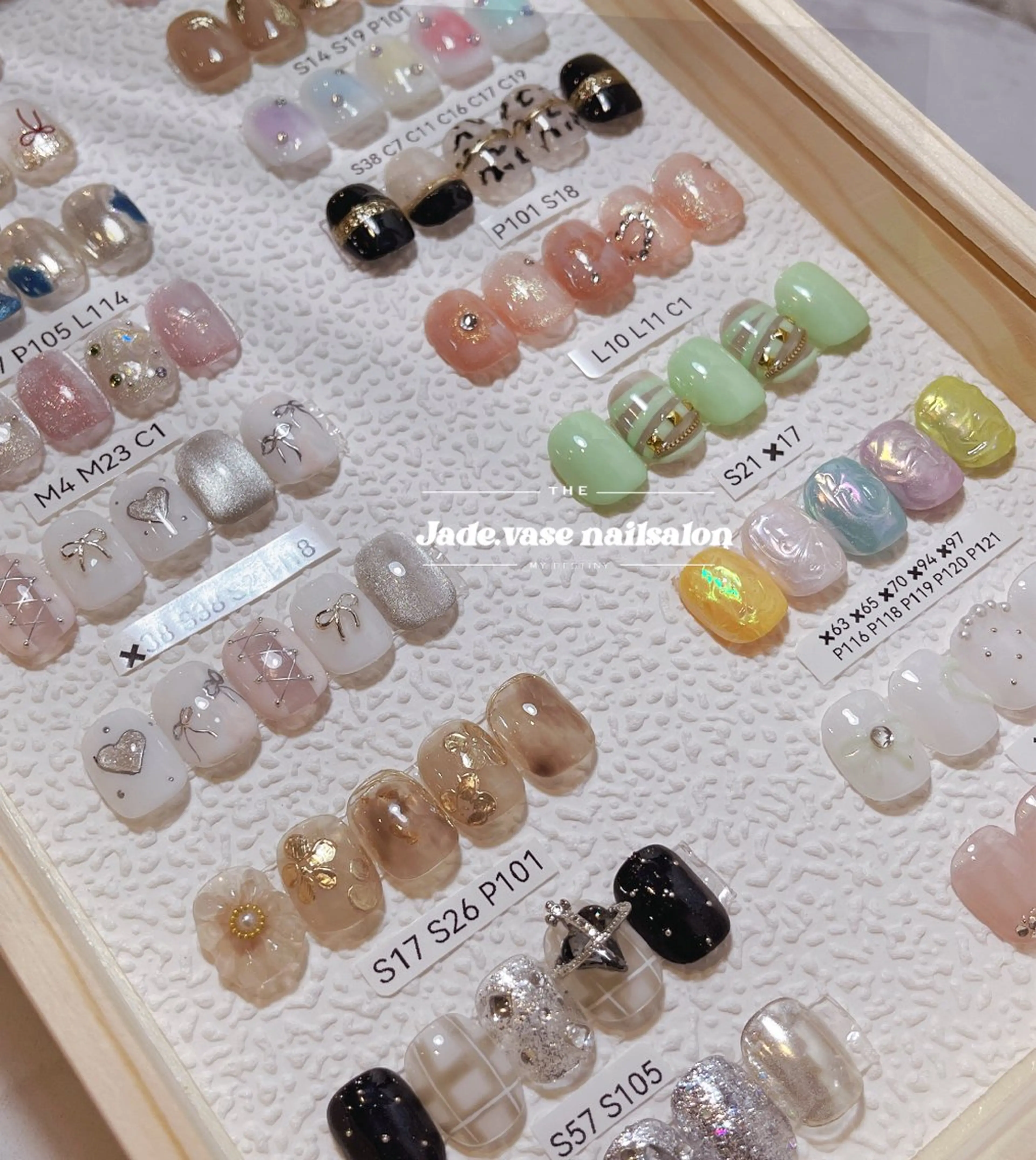 ネイル ✰Jade.vase 銀座一丁目・東銀座のネイルデザイン