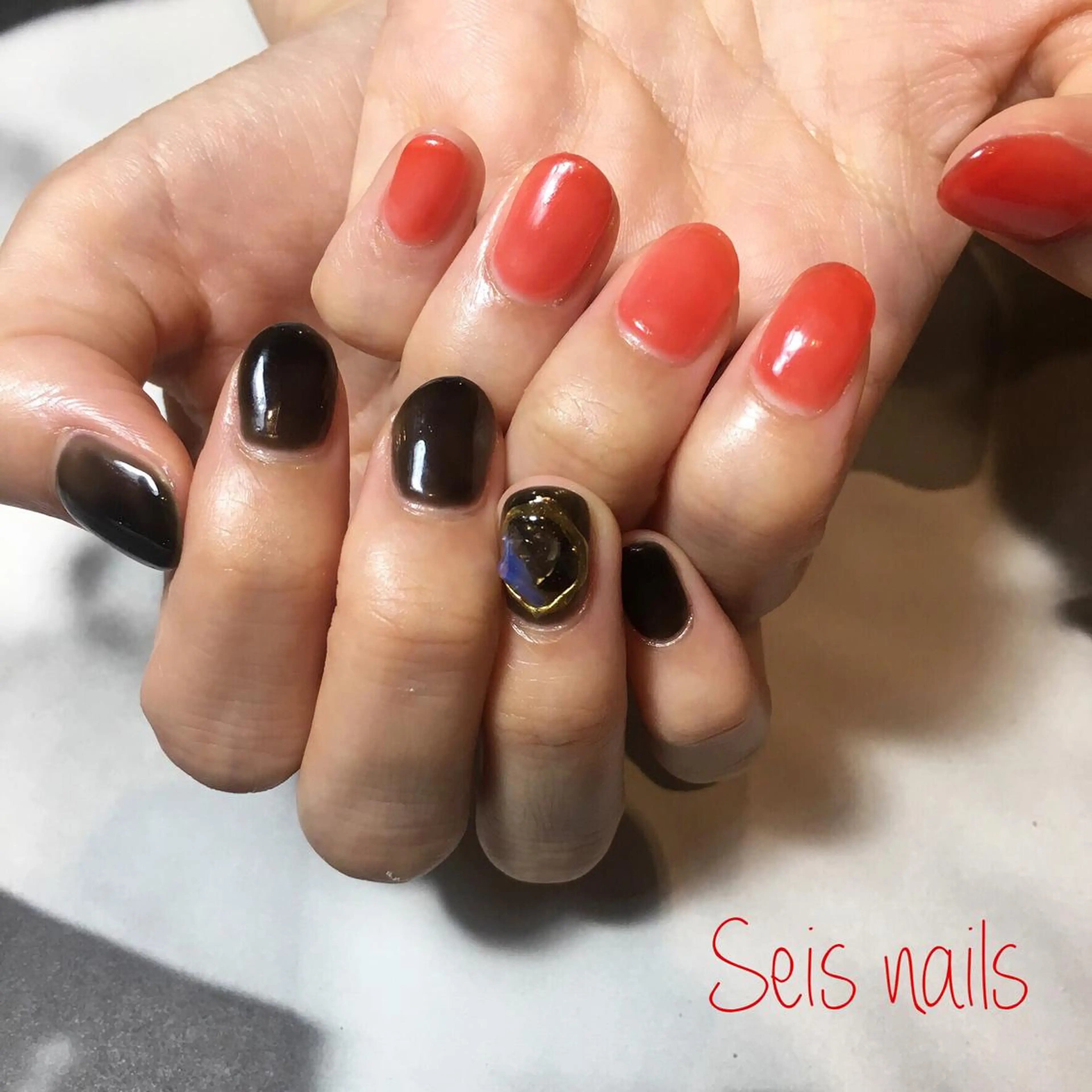 ネイル Seis Shihoのネイルデザイン