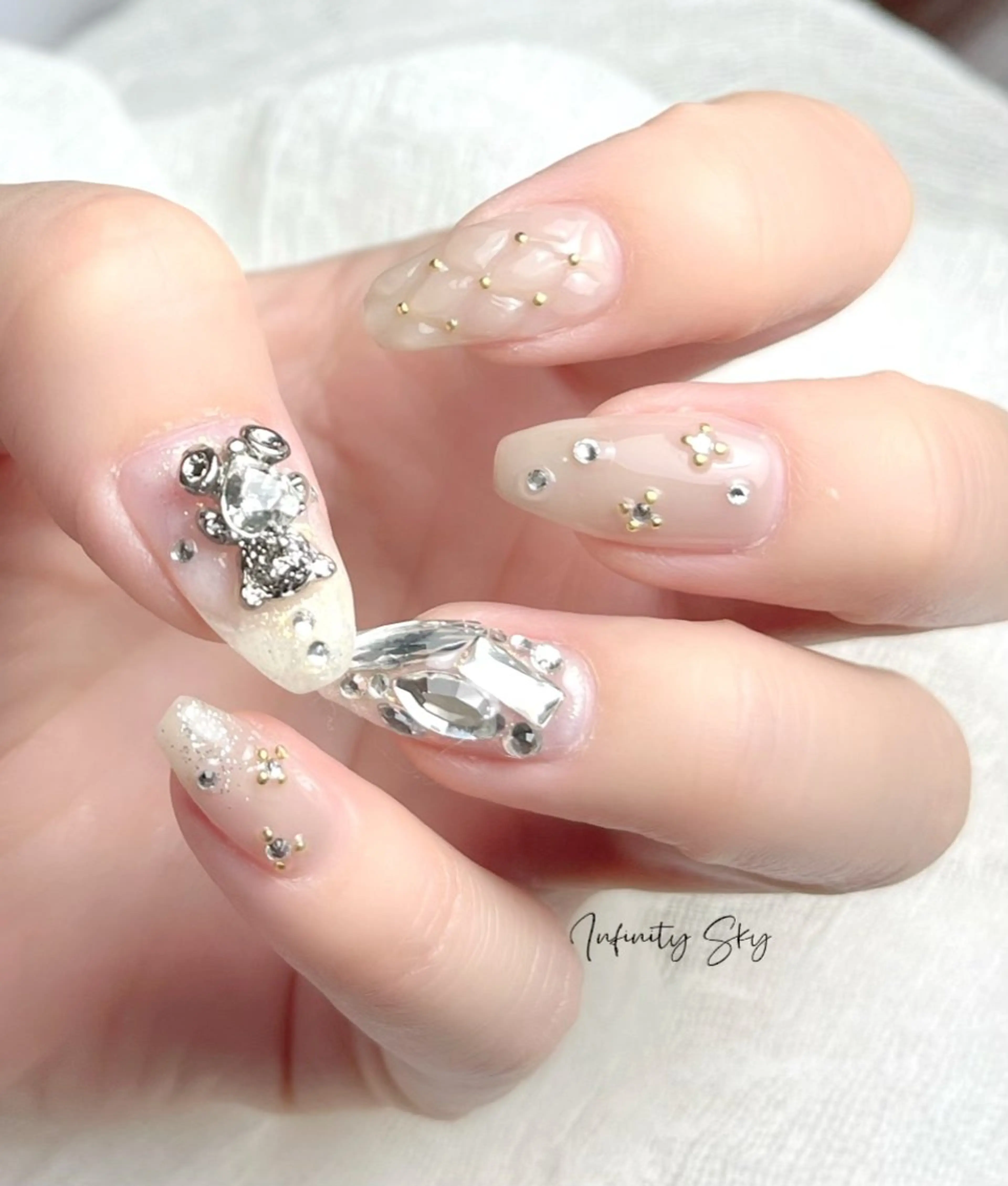 ネイル 冬ネイル クリスマス infinity skyのネイルデザイン