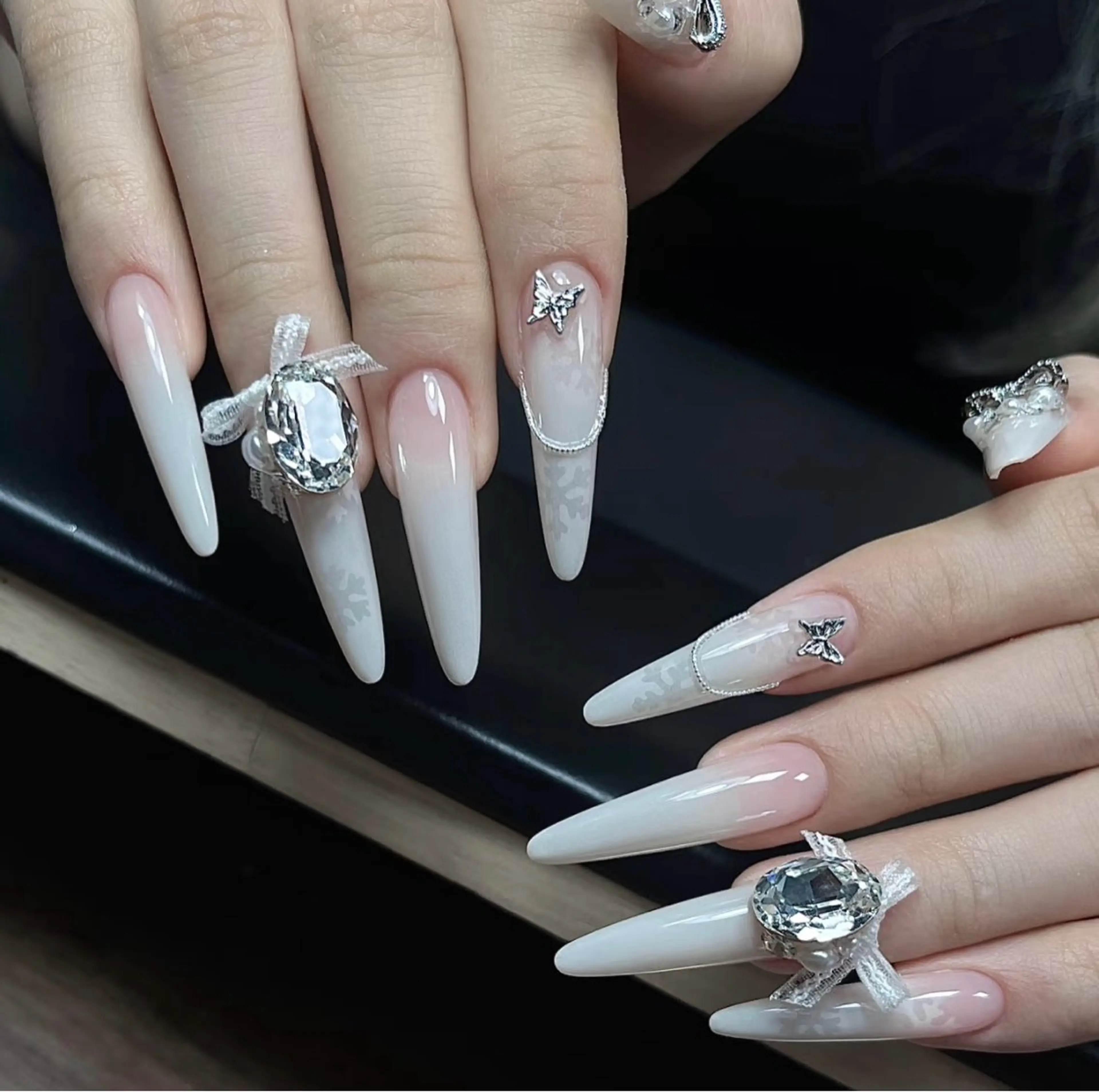 ネイル ハンドネイル D-BEAUTY Nailsalonのネイルデザイン