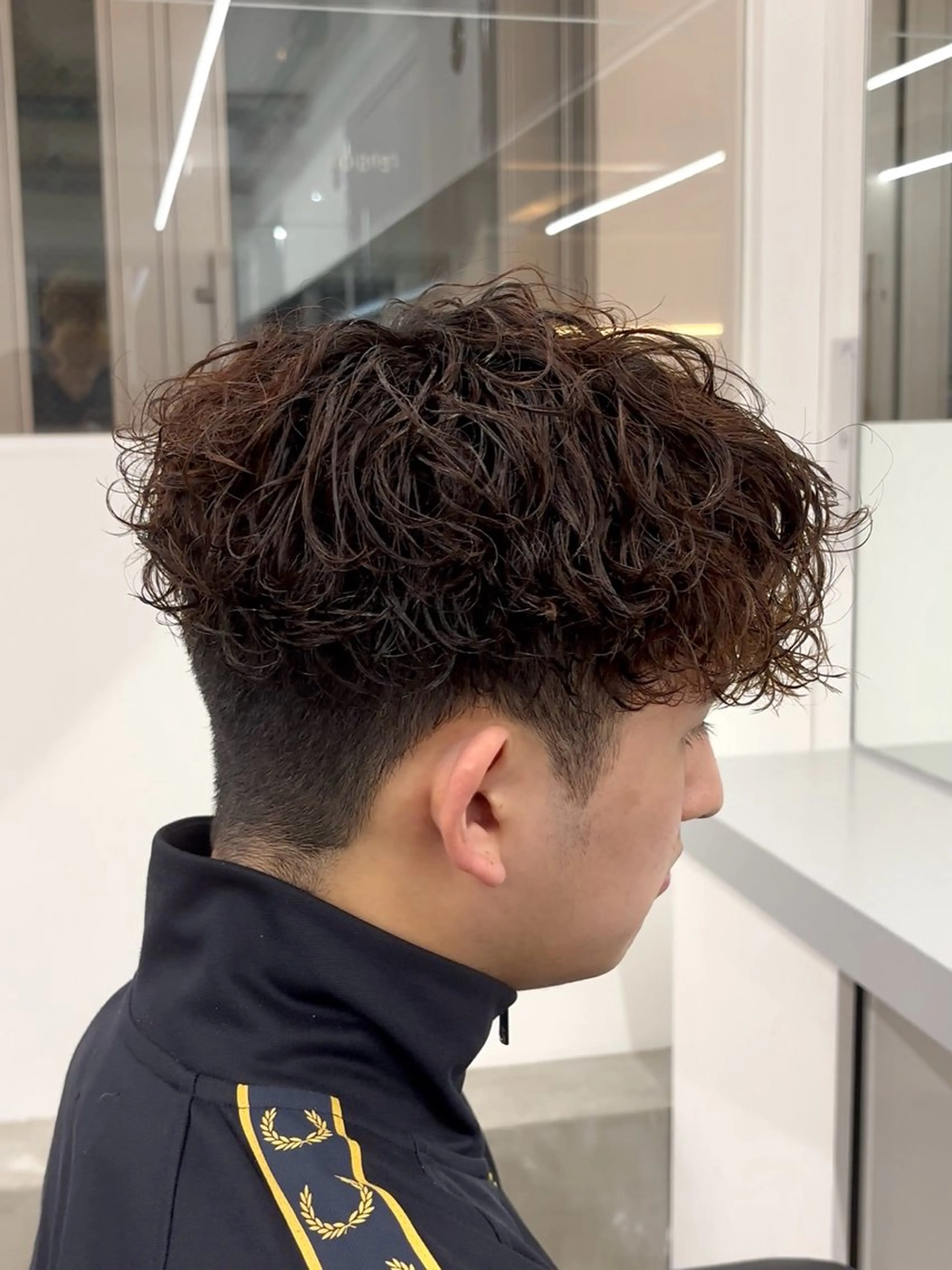 ショート パーマ メンズ メンズパーマ スペインカール カット パーマ なりたひろと / メンズパーマのヘアスタイル