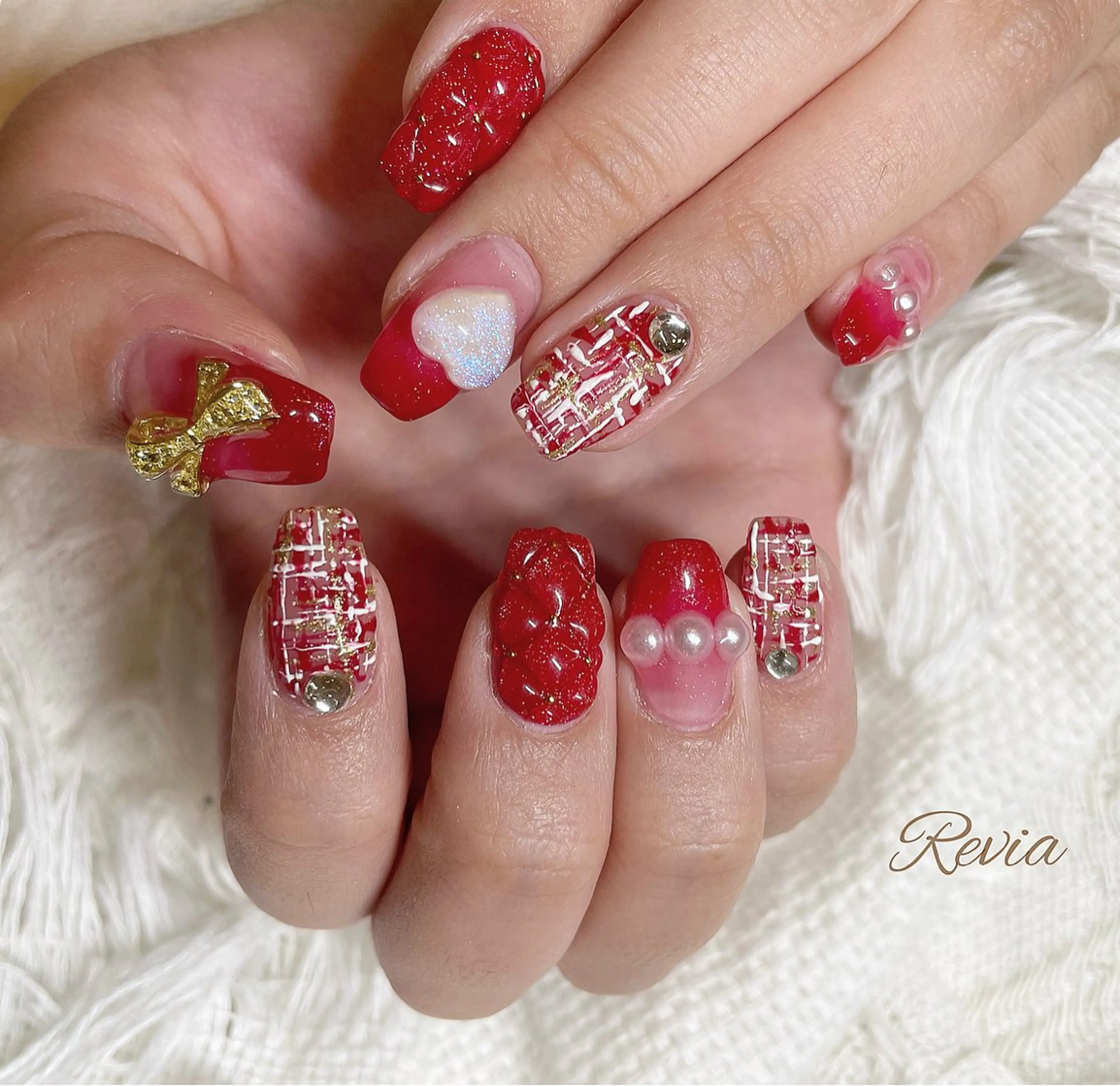 ネイル ハンドネイル revia所属・ERI Nailistのネイルデザイン